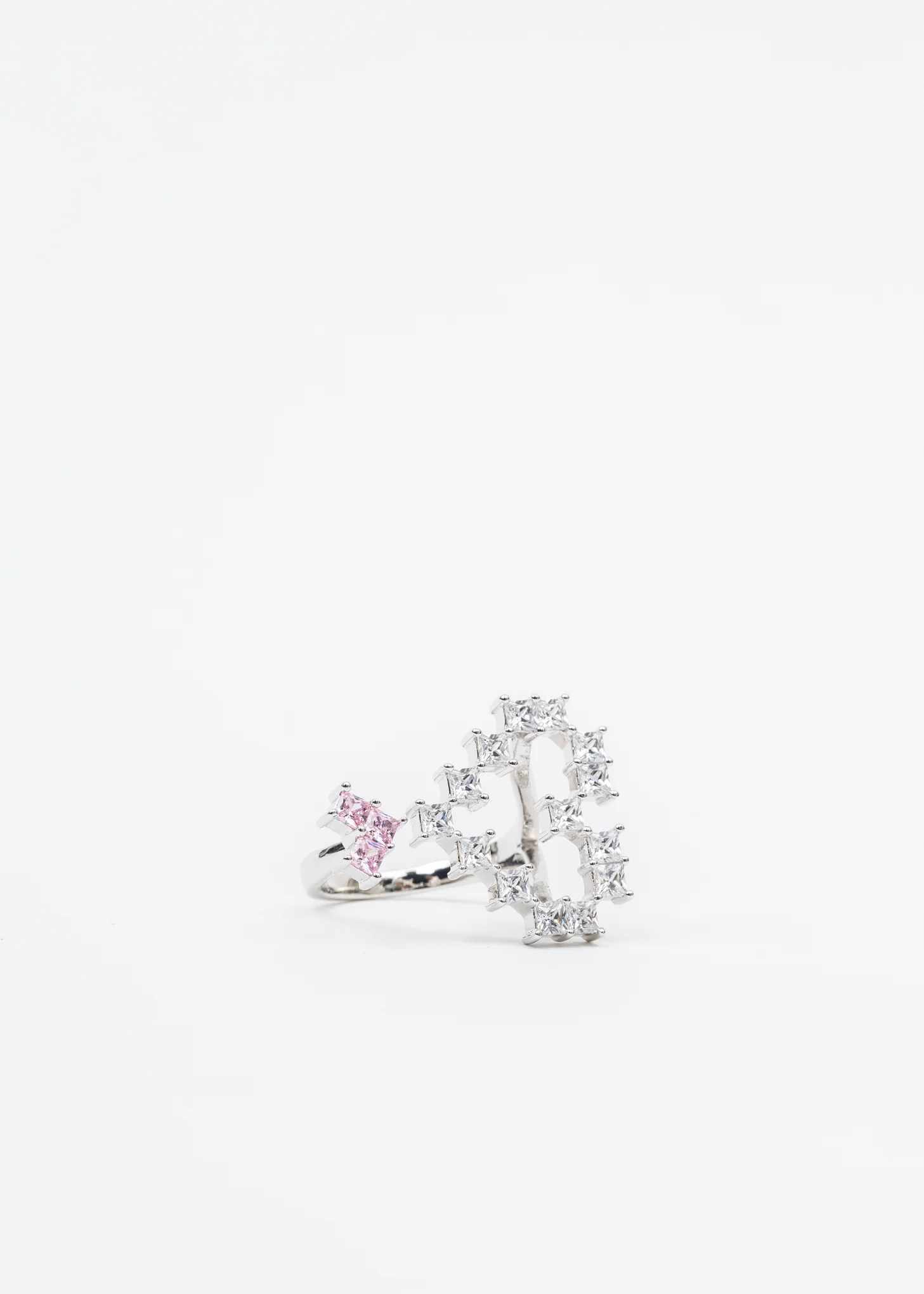 White And Pink Rhinestone Hearts Ring
