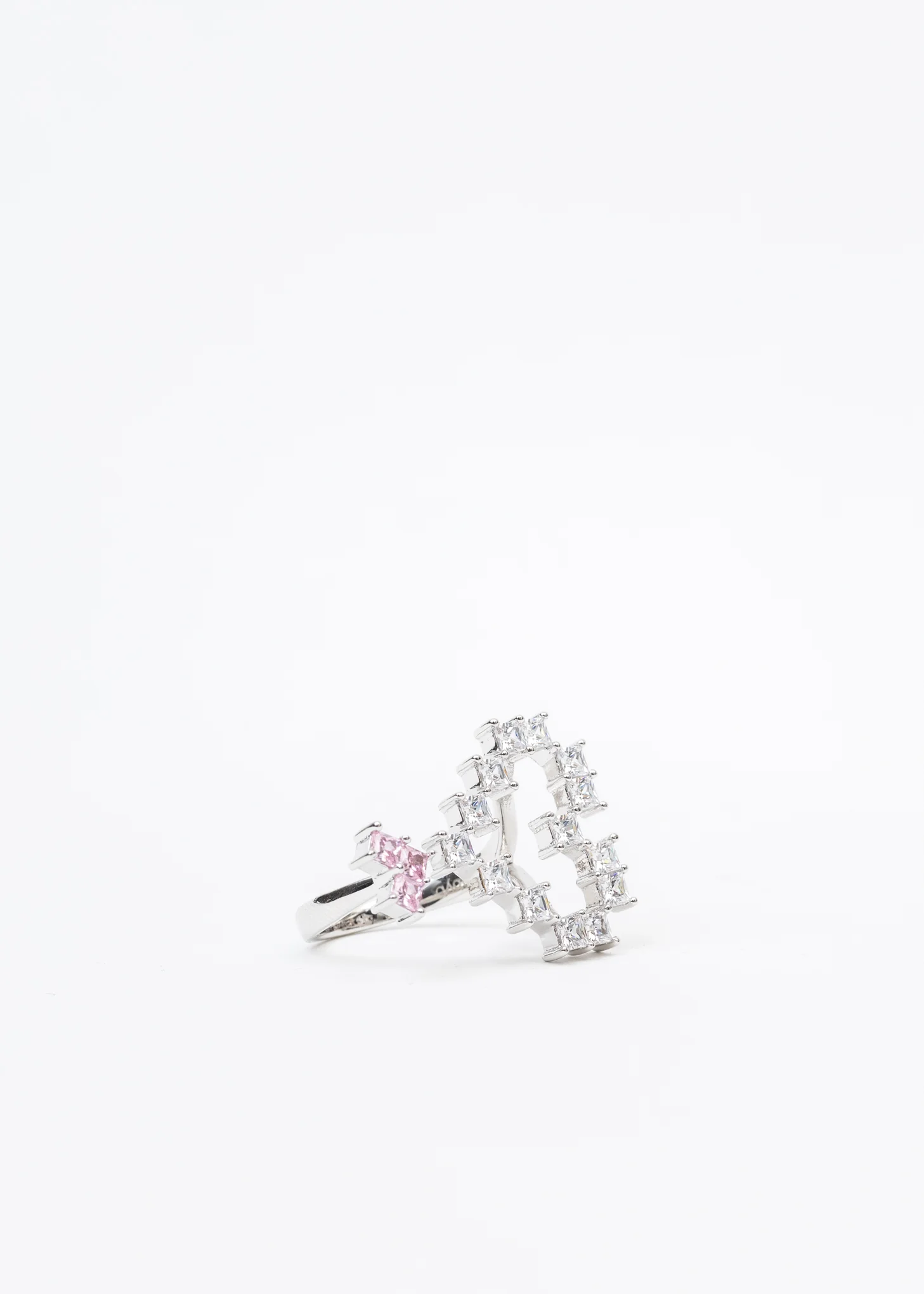 White And Pink Rhinestone Hearts Ring - Image 5