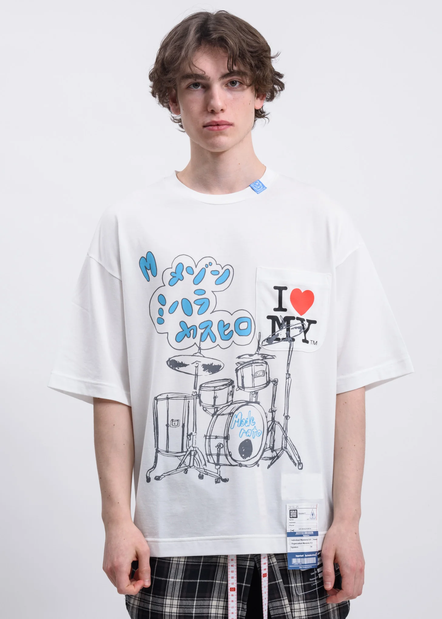White Audience Printed T-Shirt
