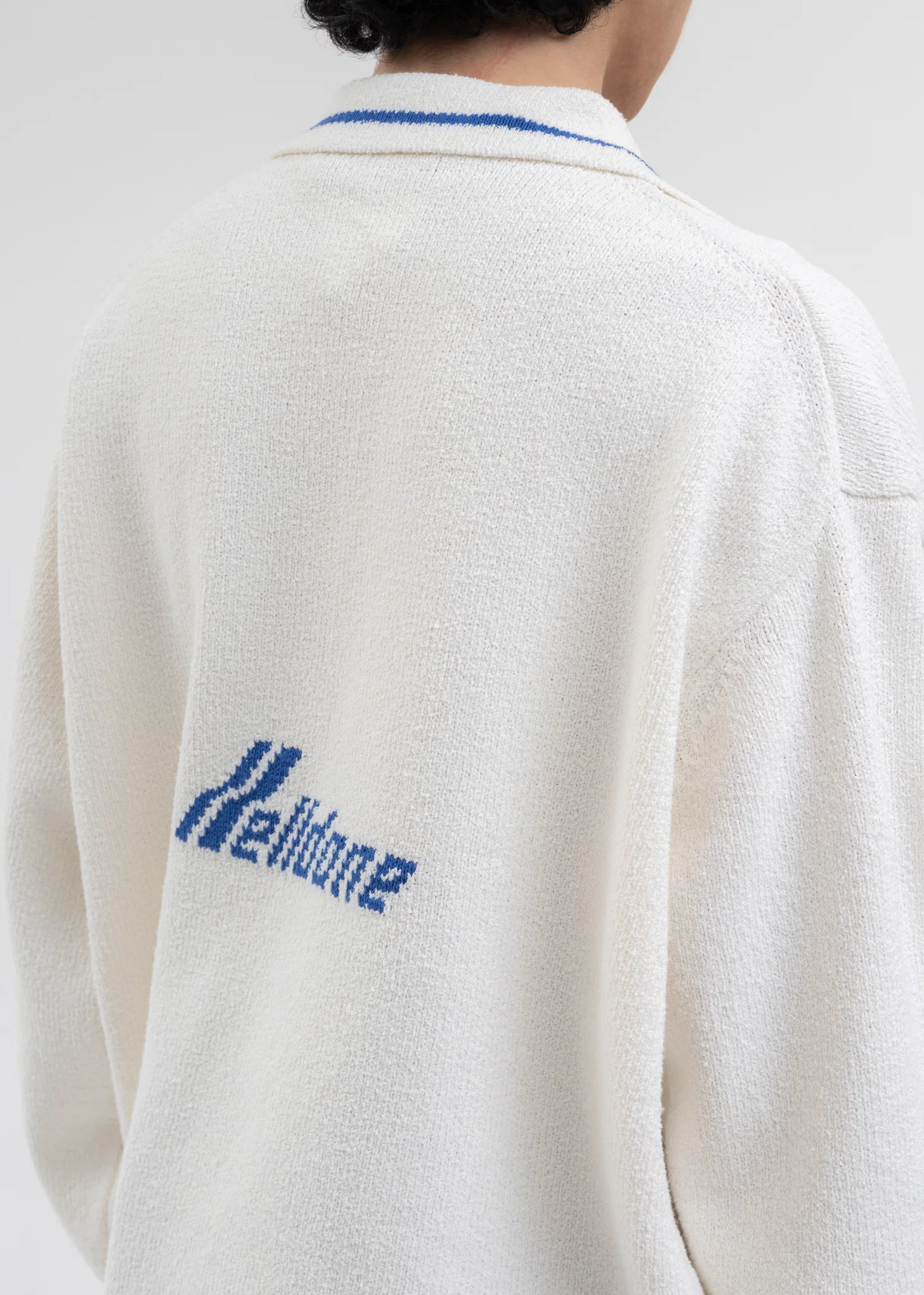 WHITE BACK LOGO MARINE KNIT SWEATER - Image 4