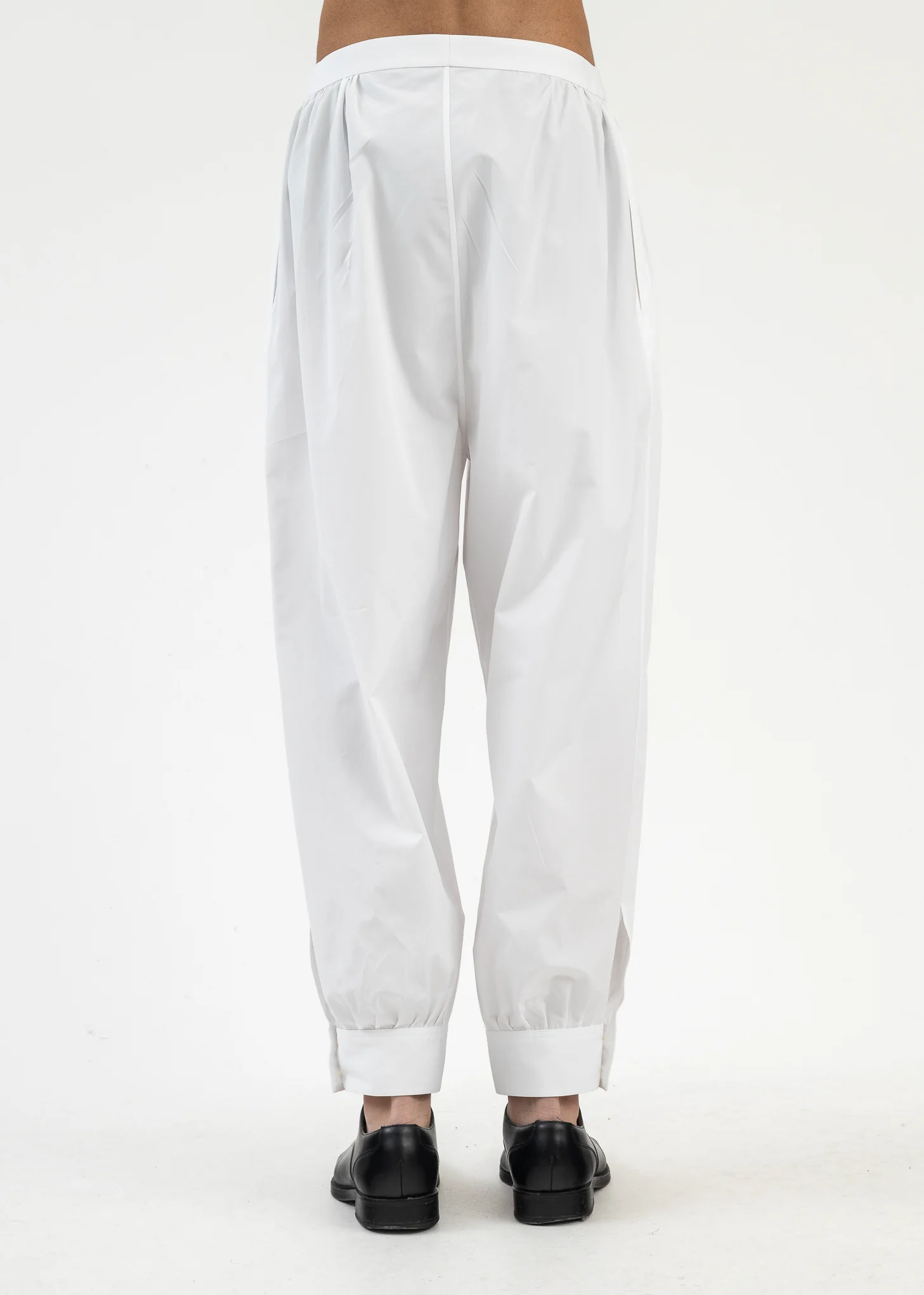 White Trousers - Image 3