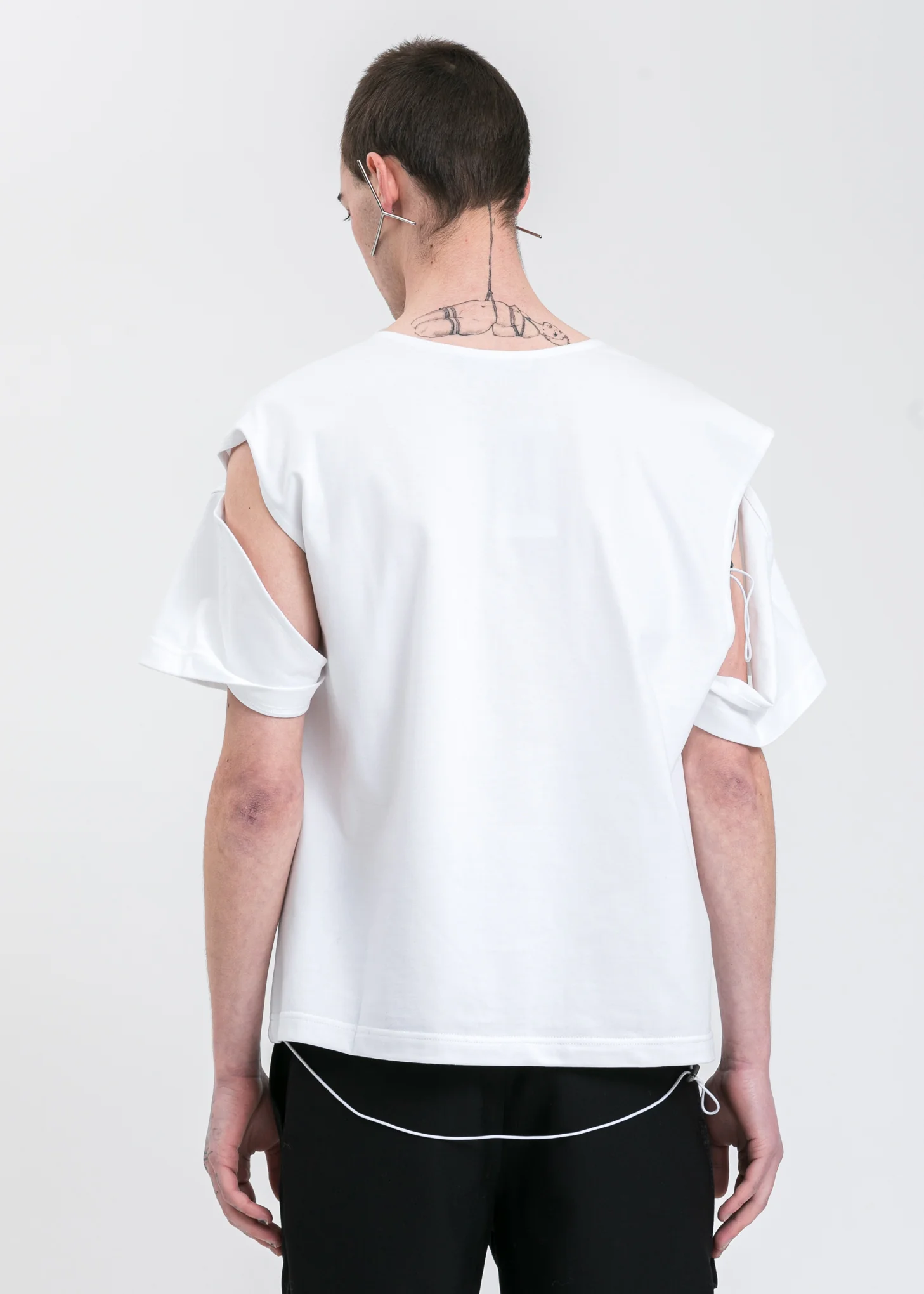 White Convertible Cleo T-Shirt - Image 4