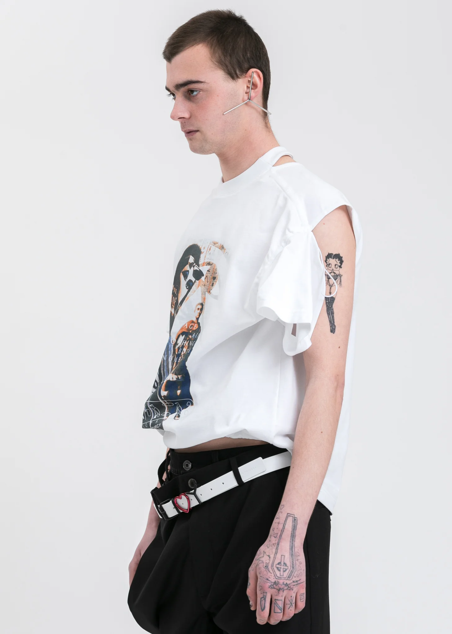 White Convertible Cleo T-Shirt - Image 7