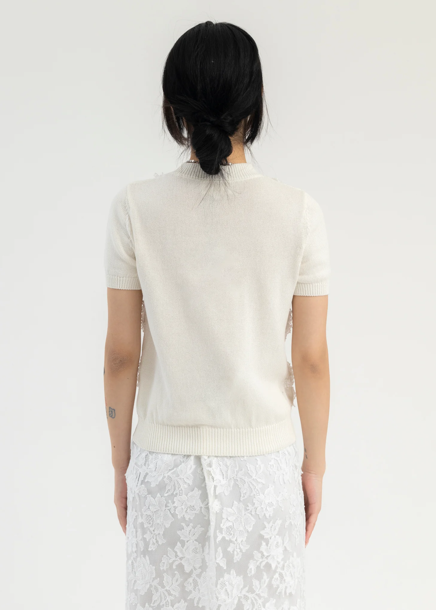White Crew Neck Knit Top - Image 3