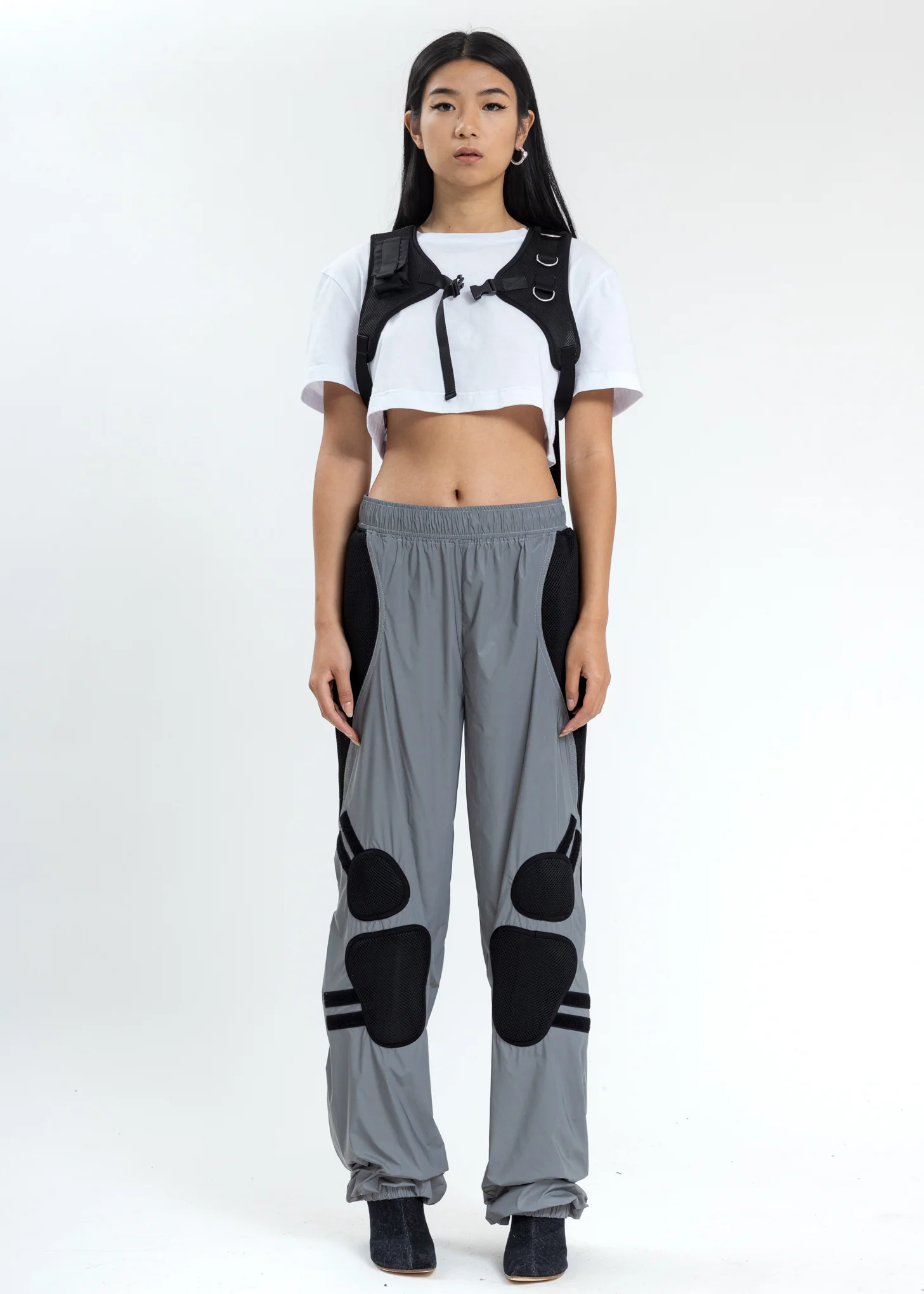 White Crop T-Shirt With Chest Harness - Image 6