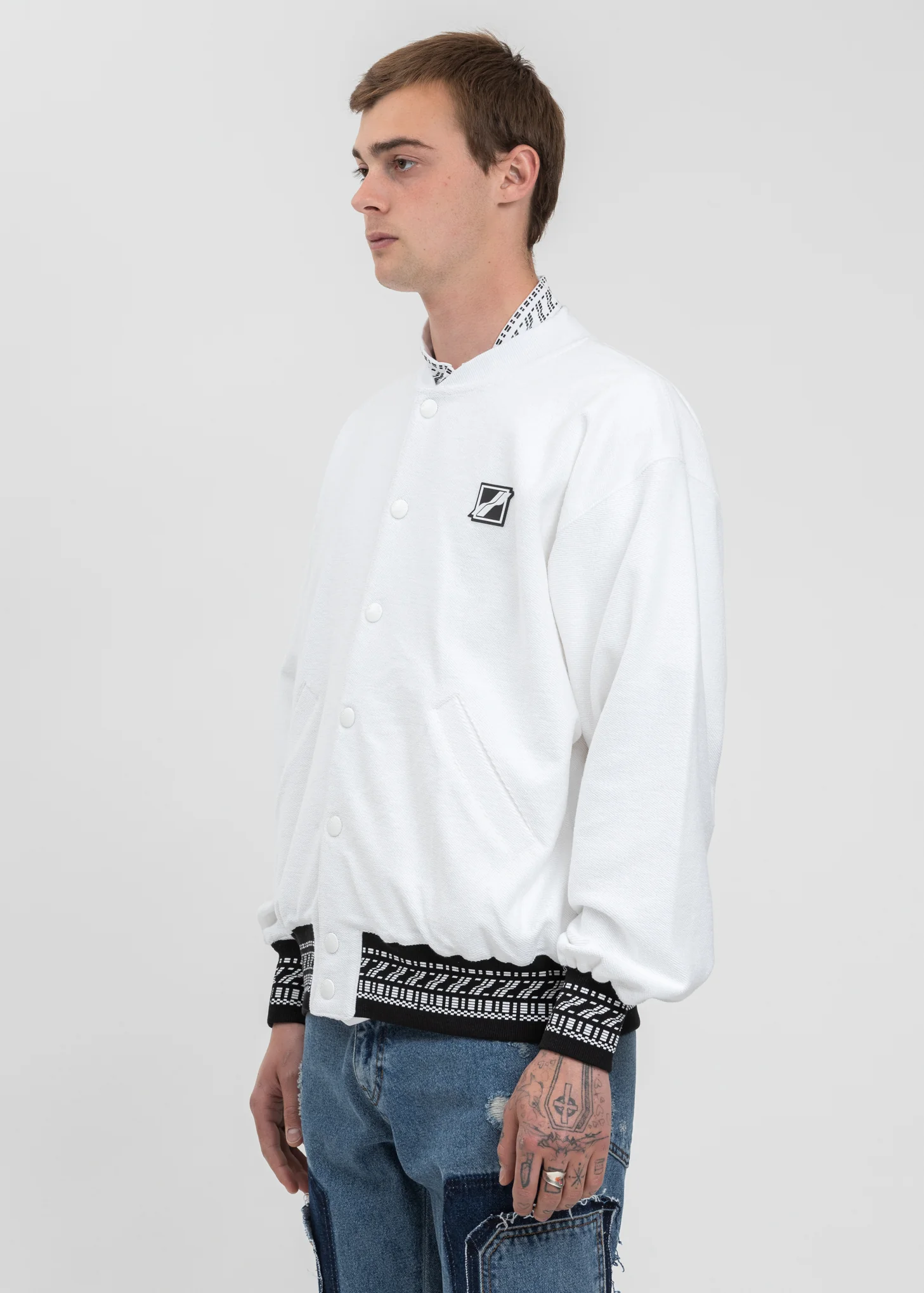 White Cropped Washed Logo Print Jacket - Image 4