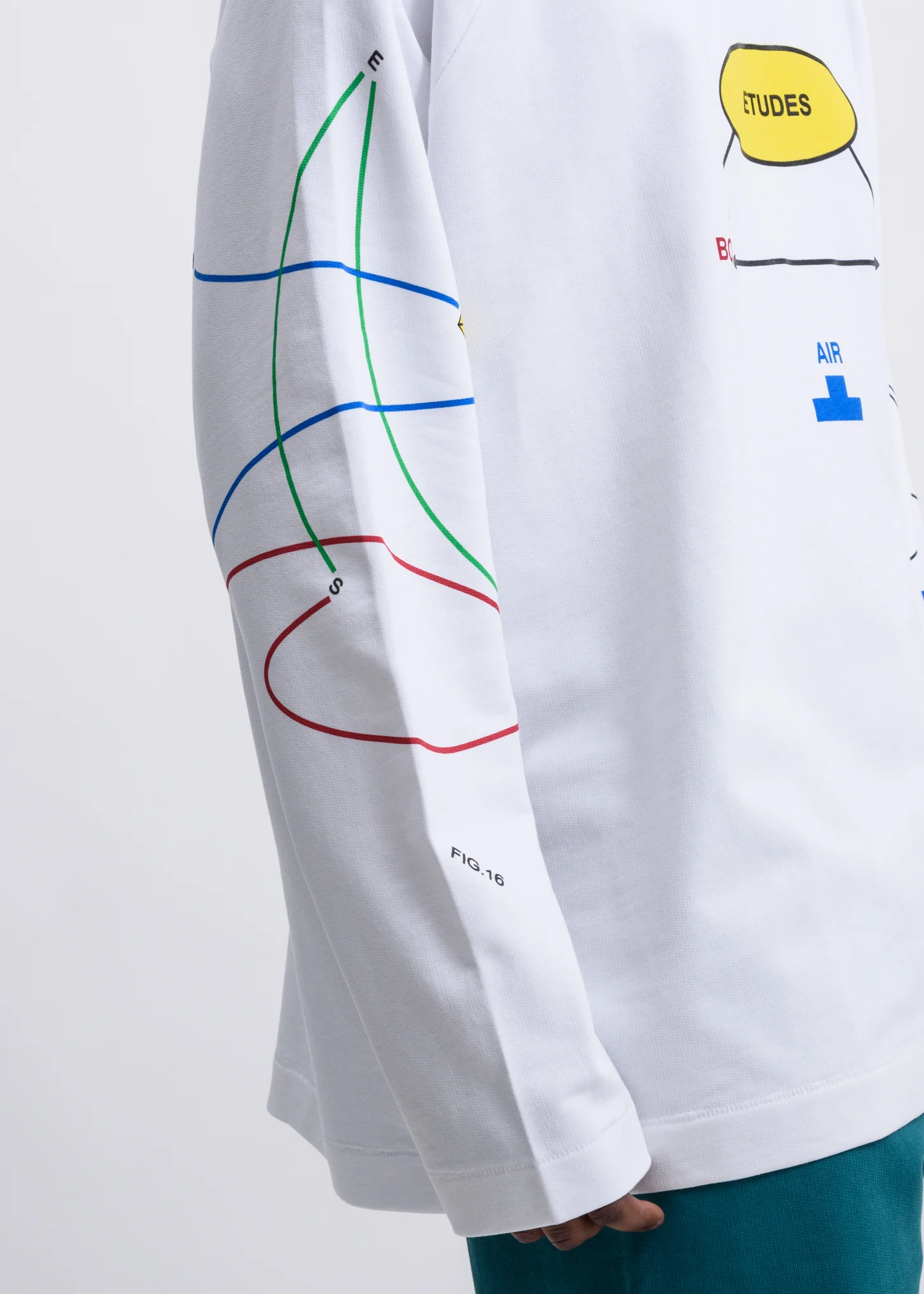 White Desert Body Land Long Sleeves - Image 3