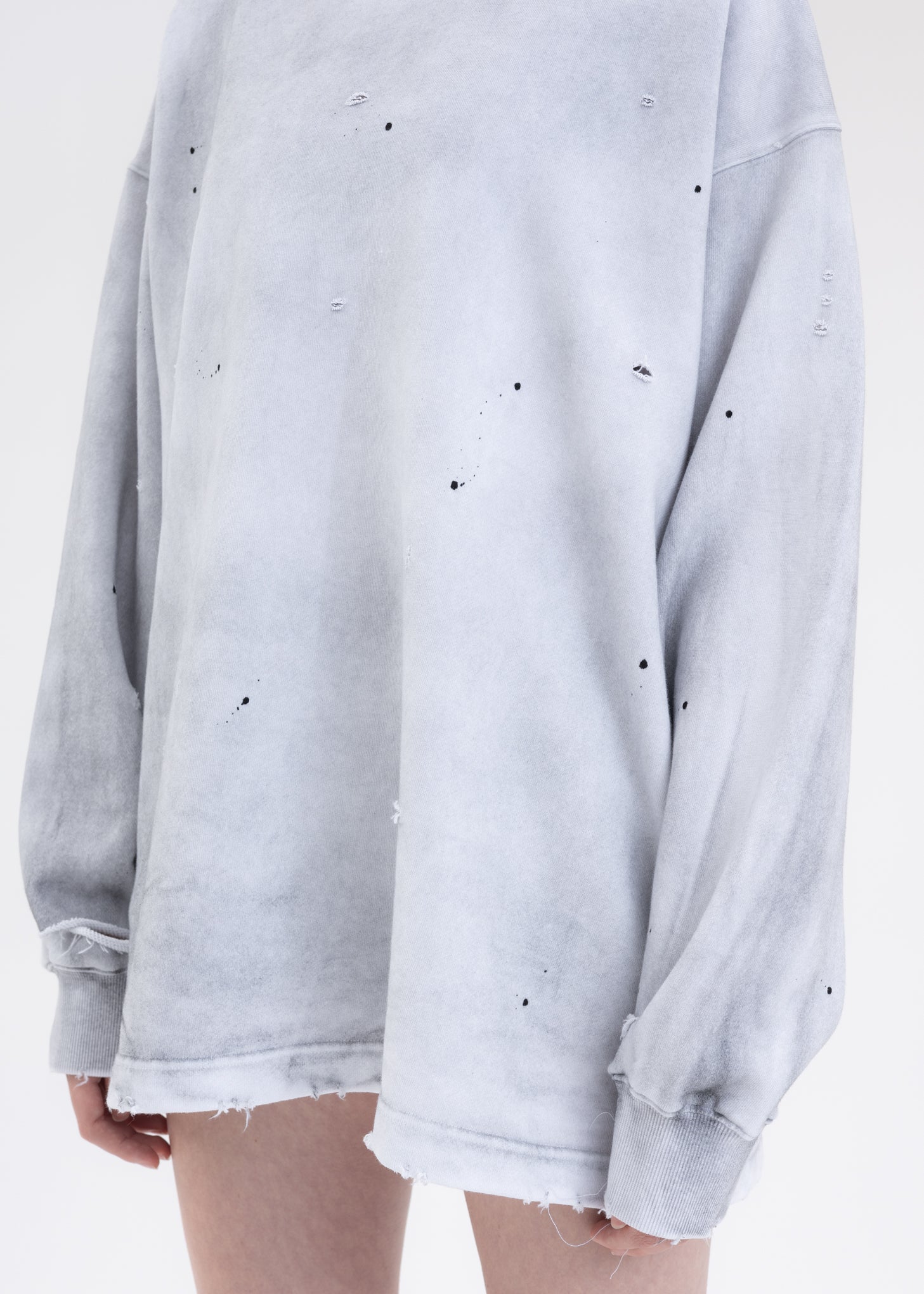 WHITE DESTROYED LONG SWEATSHIRT - Image 4