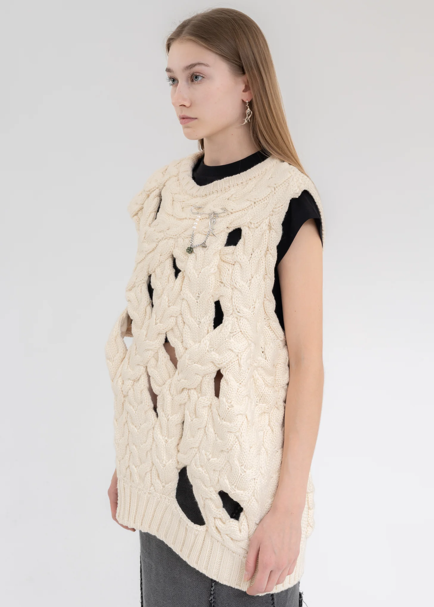 White FCW LOGO VEST - Image 4