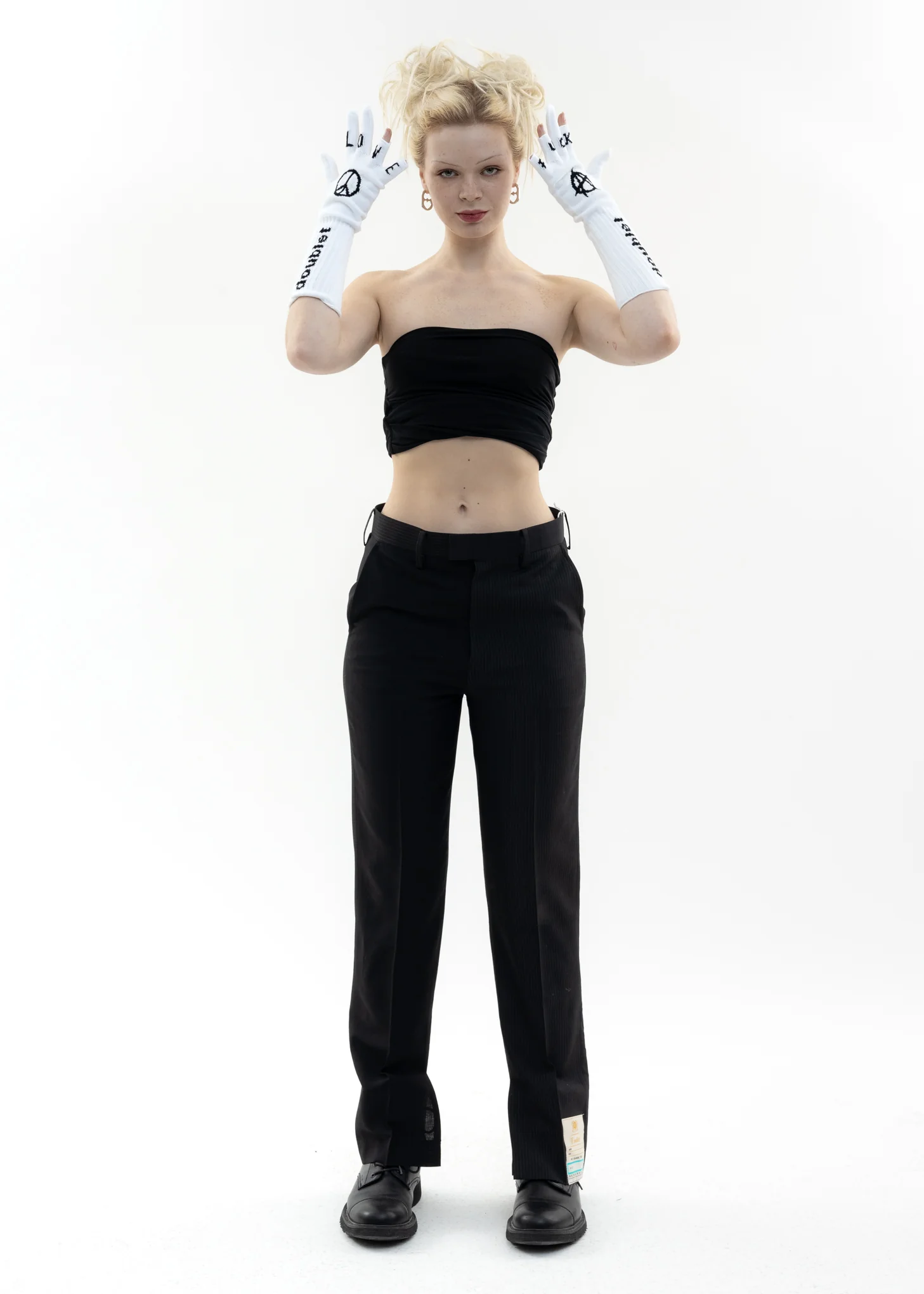 White FINGER SIGN Gloves - Image 4