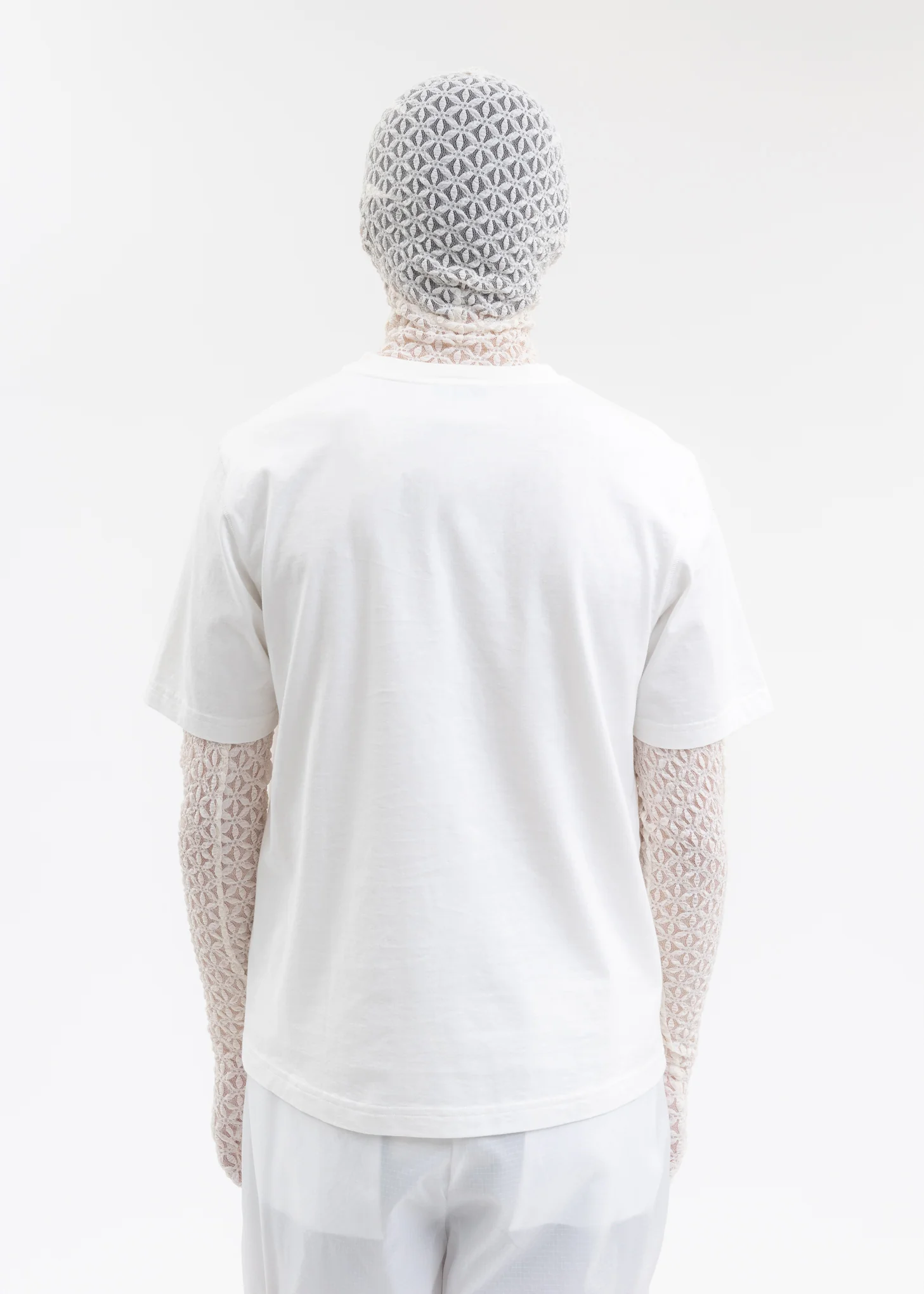 WHITE FLOWER MAN T-SHIRT A - Image 4