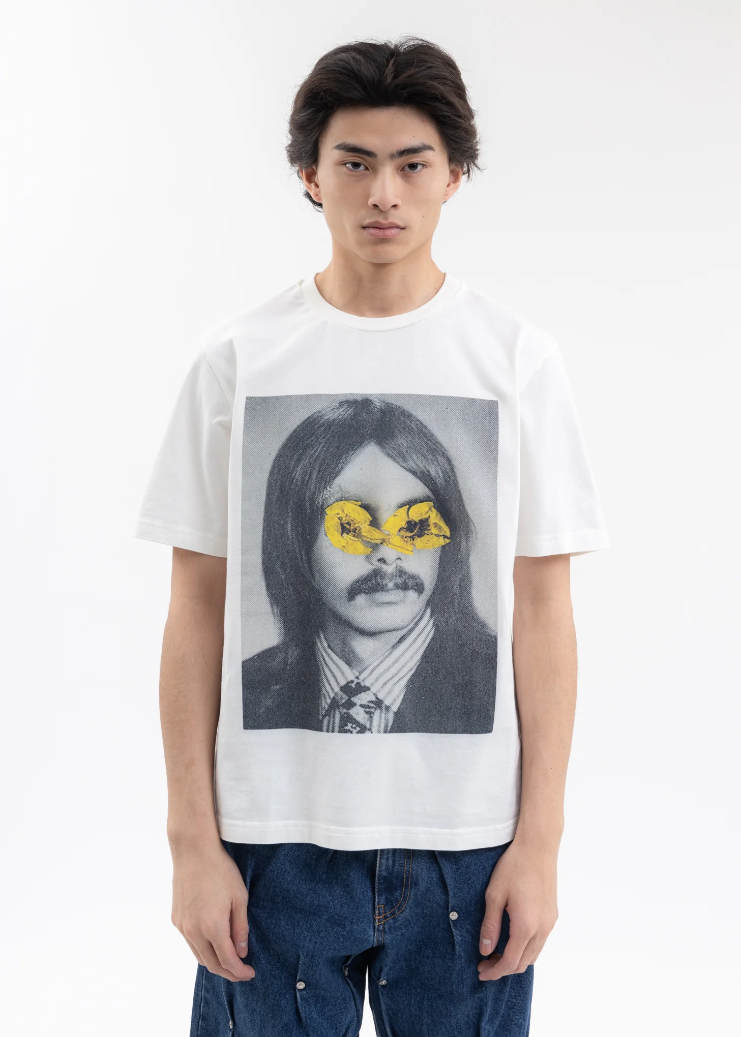 WHITE FLOWER MAN T-SHIRT B