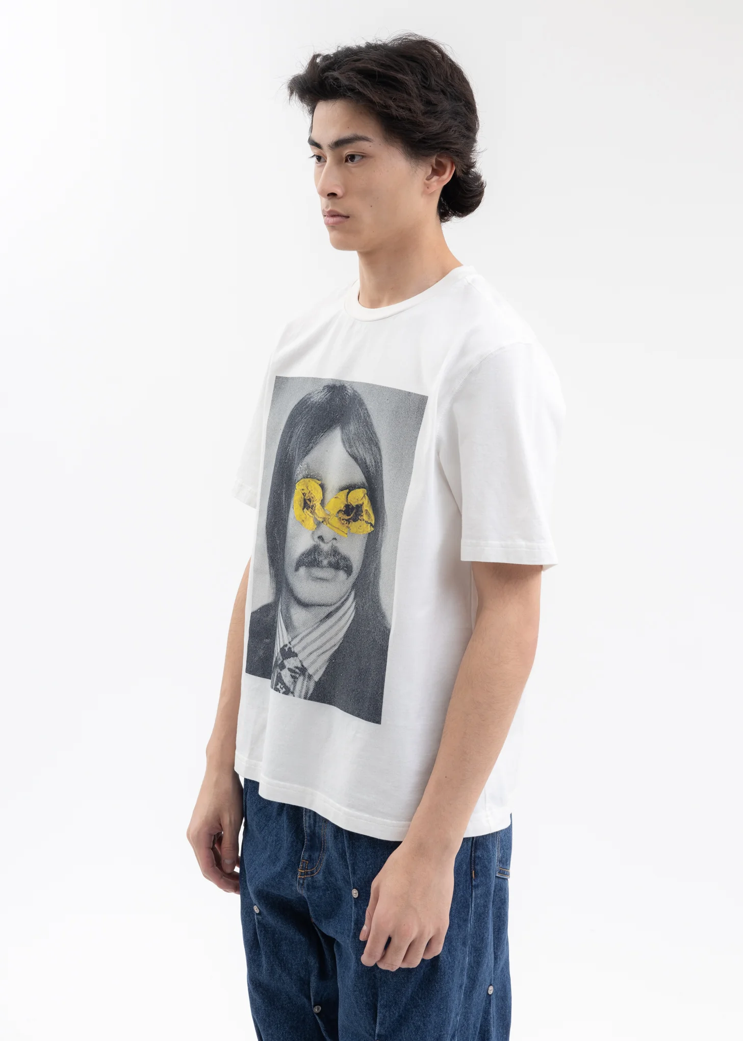 WHITE FLOWER MAN T-SHIRT B - Image 2
