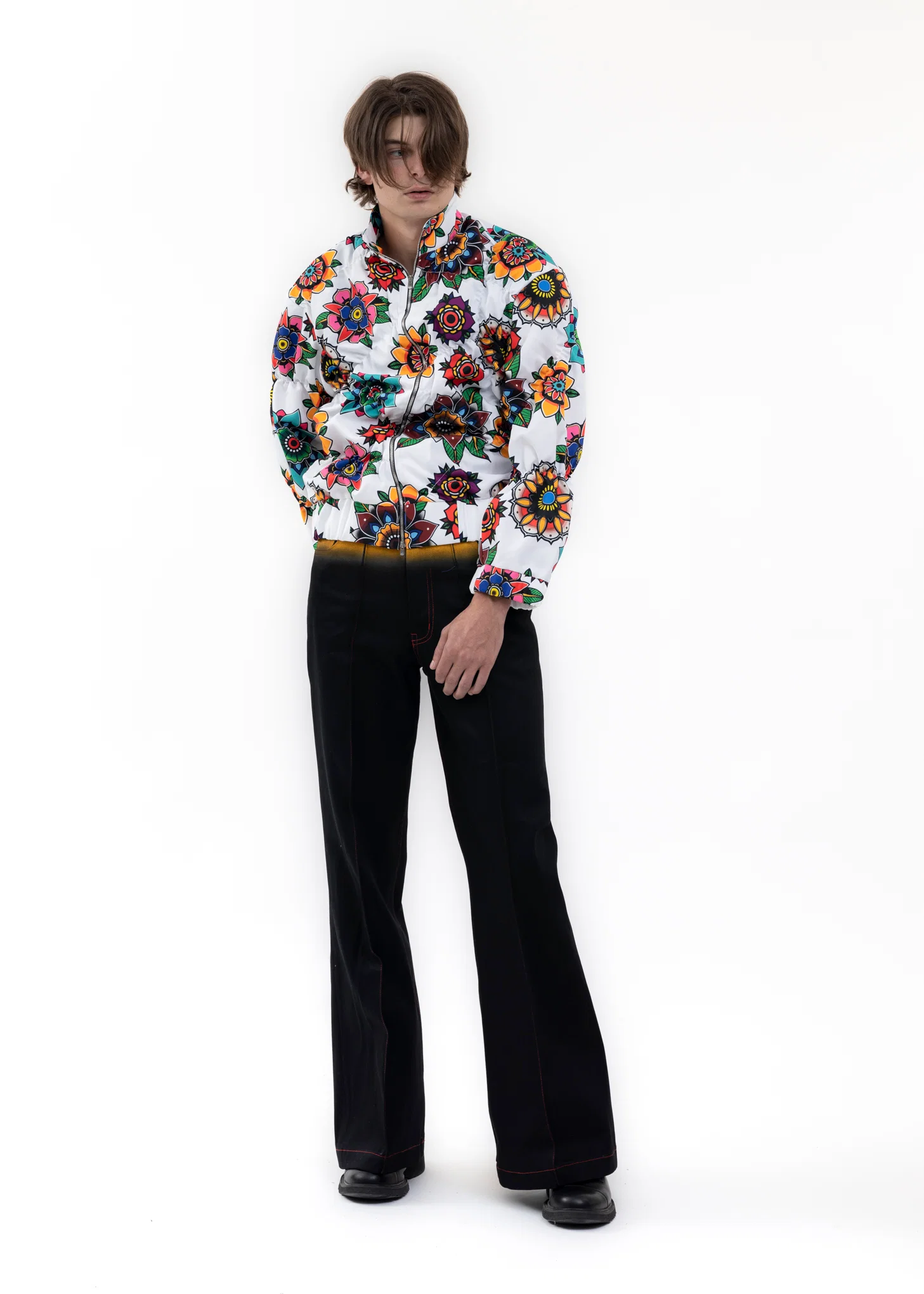 WHITE FLOWER PATTERN TRACK TOPS - Image 5