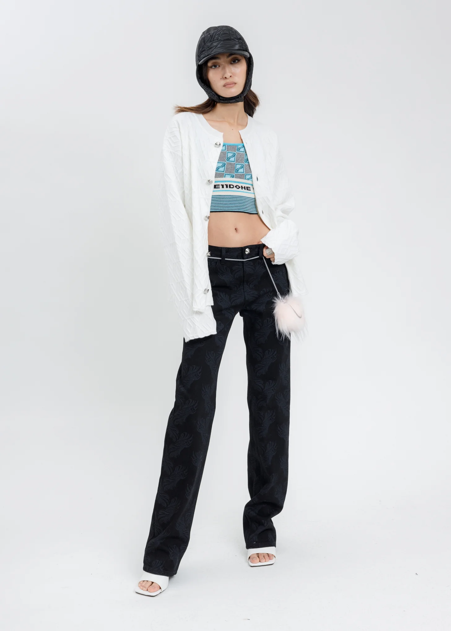 White Geometric Pattern Knit Cardigan - Image 6