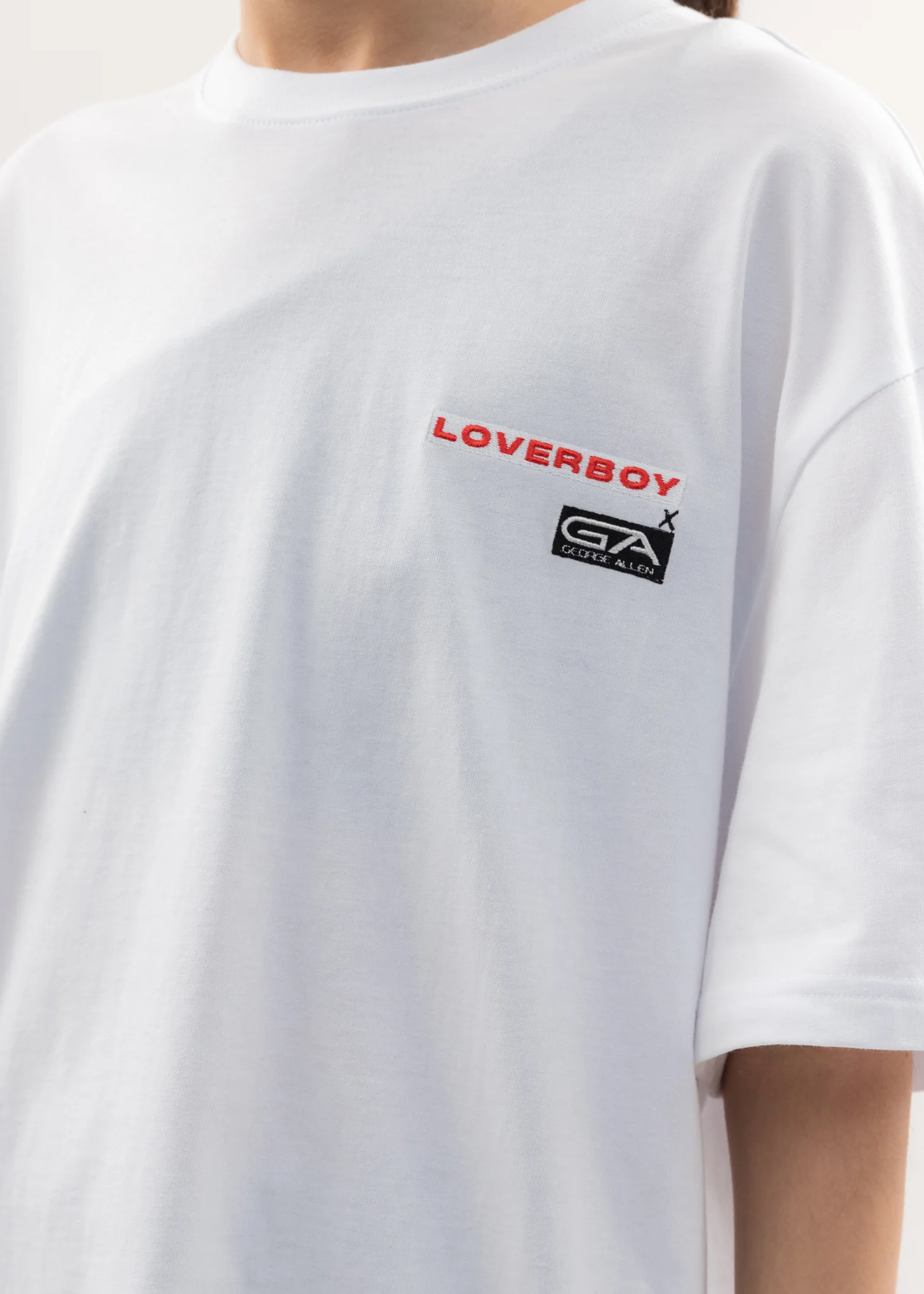 White GEORGE ALLAN Artwork T-Shirt - Image 4