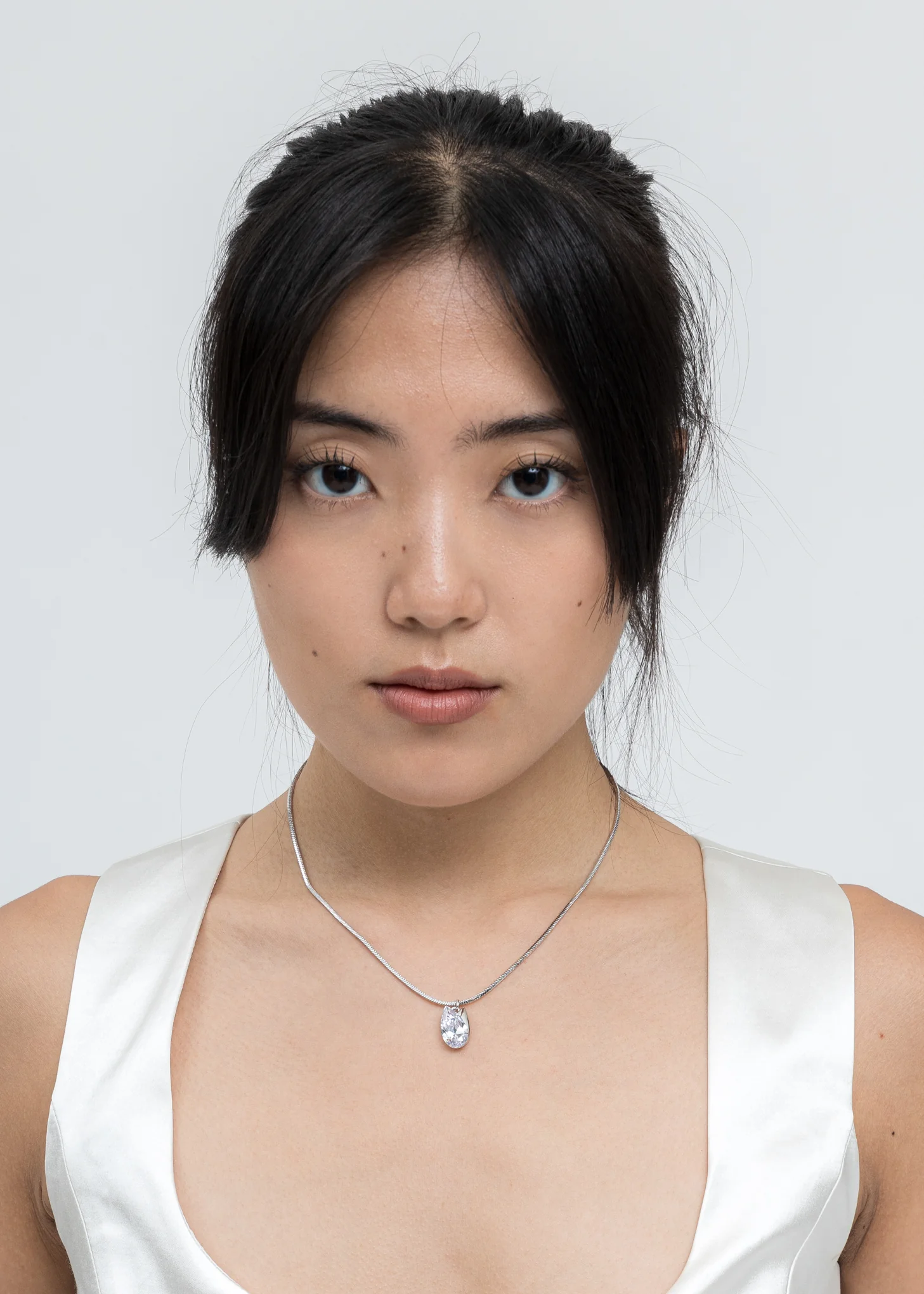 White Gold Tulip Necklace - Image 3