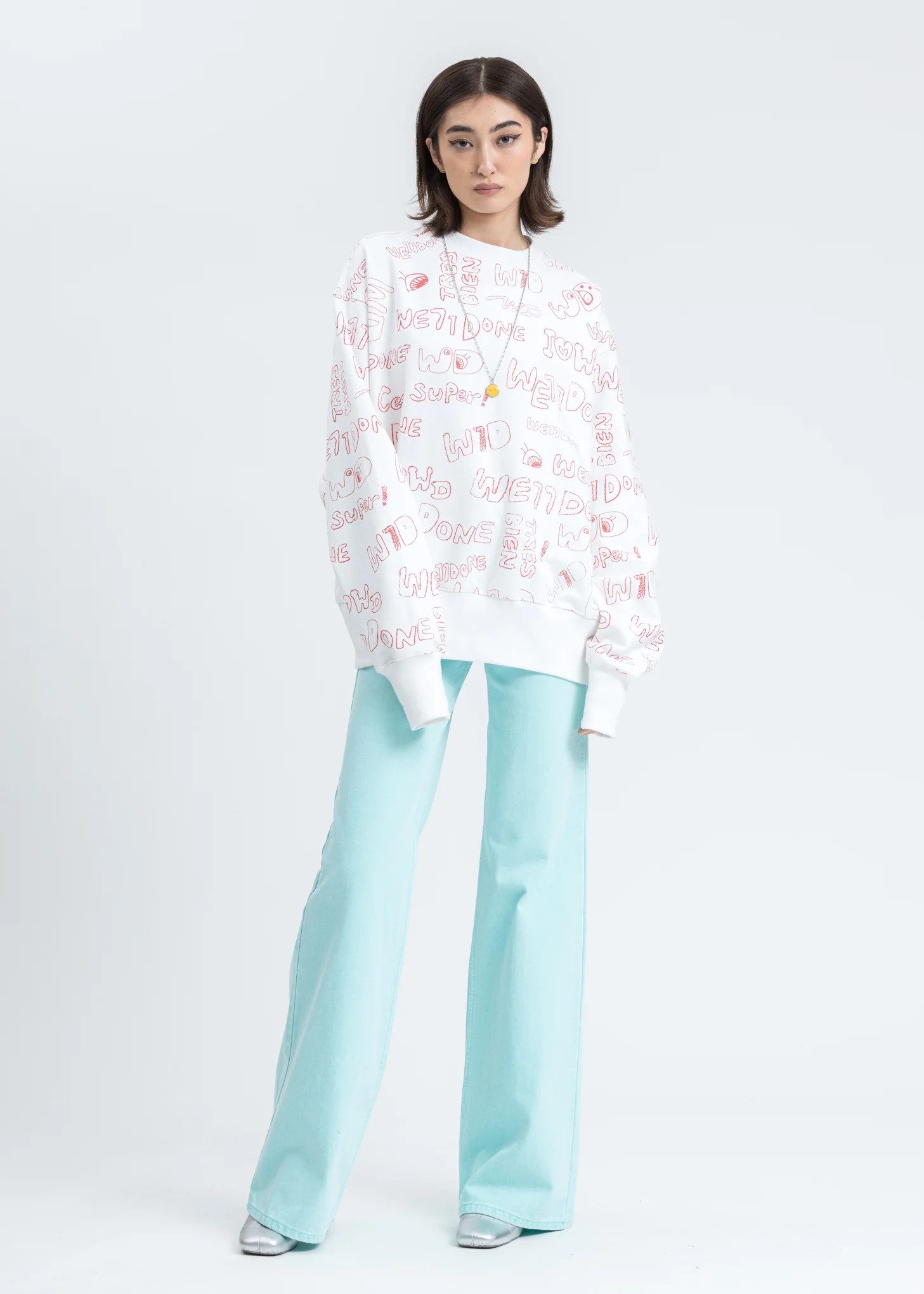 White Graffiti Graphic Sweatshirt - Image 5