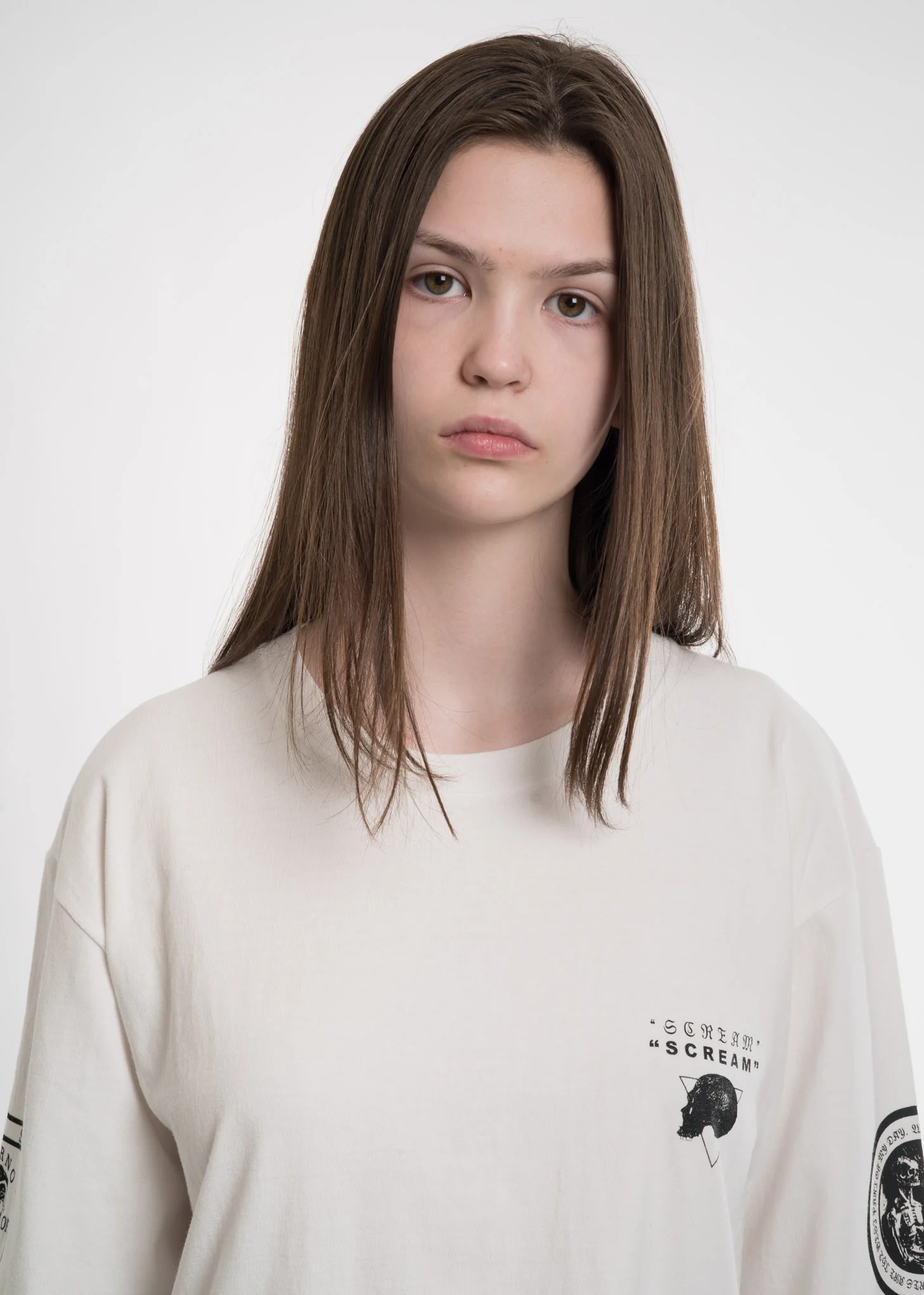 White Graphic L/S T-Shirt - Image 5