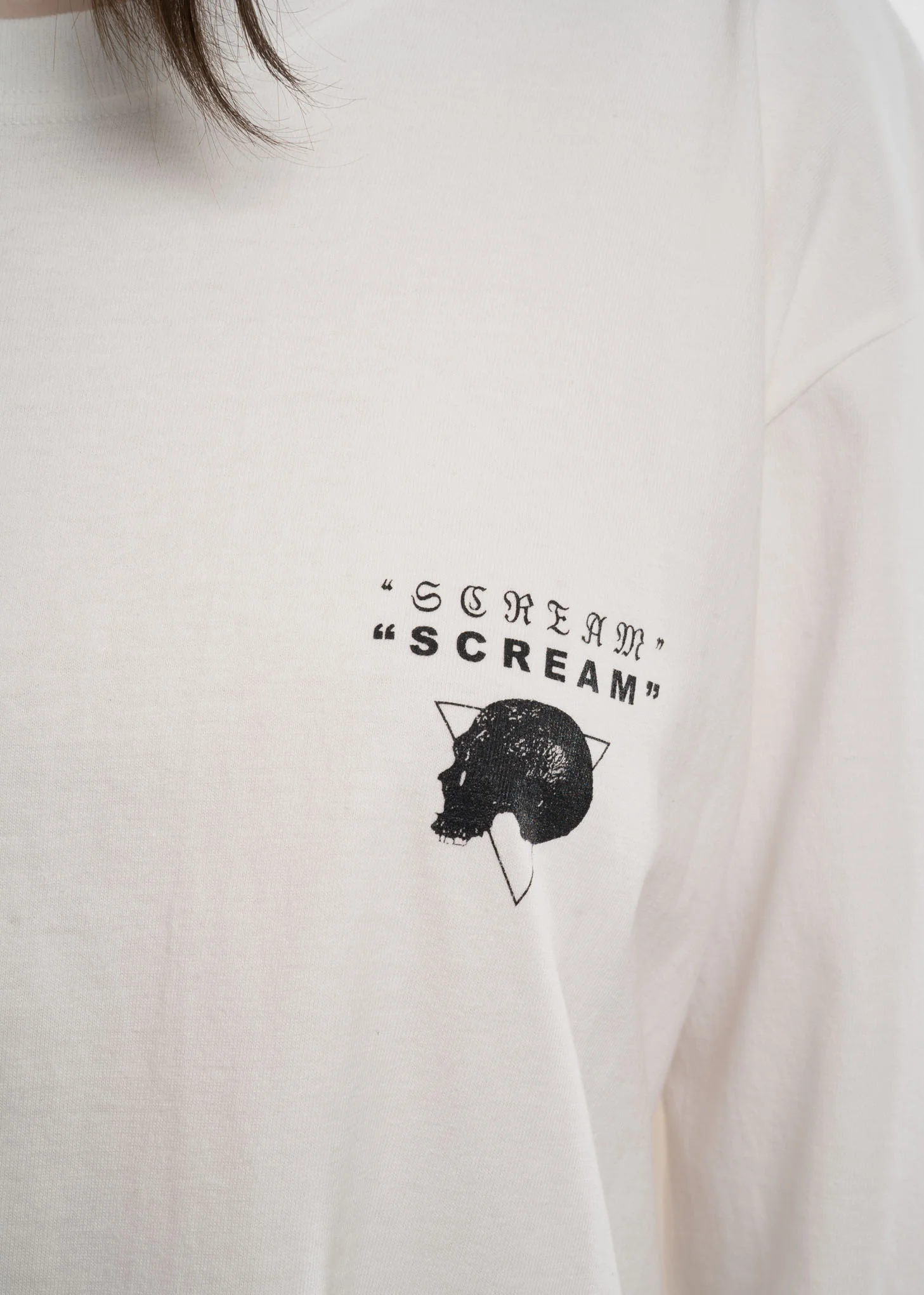 White Graphic L/S T-Shirt - Image 6