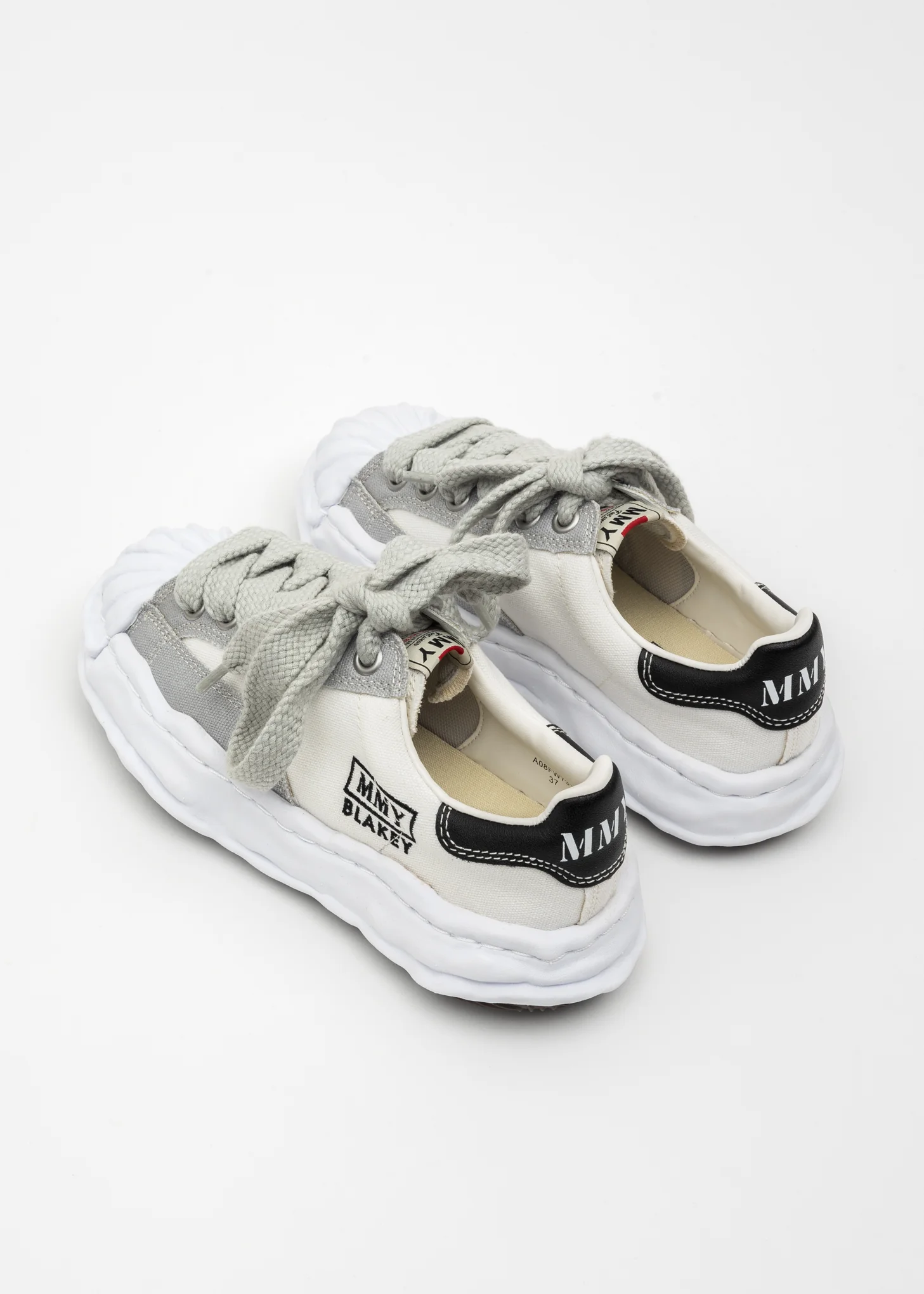 White/Grey OG Sole STC Canvas Low-Top Sneaker (BLAKEY LOW) - Image 2