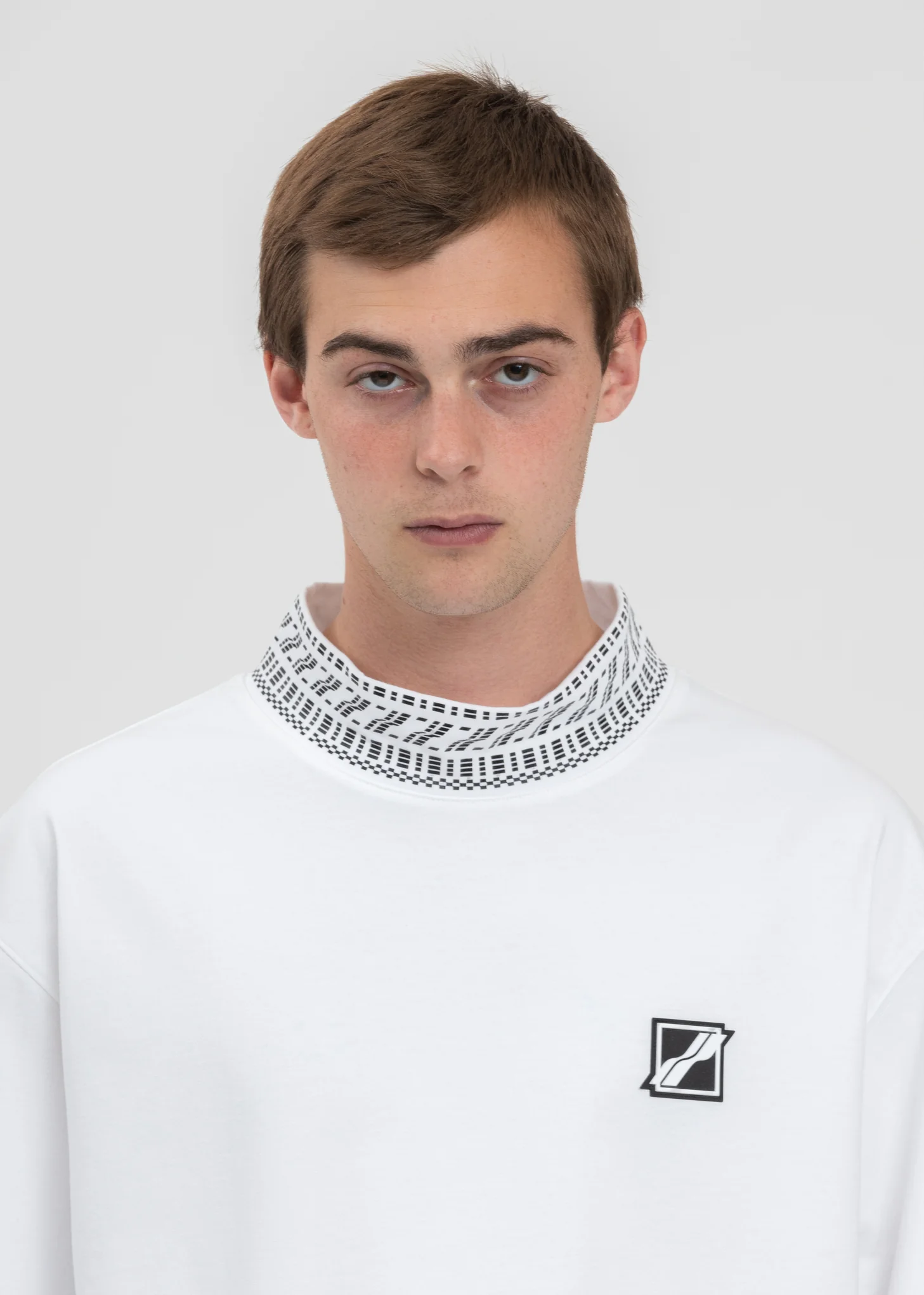 White High Neck Logo 1/2 T-Shirt - Image 2