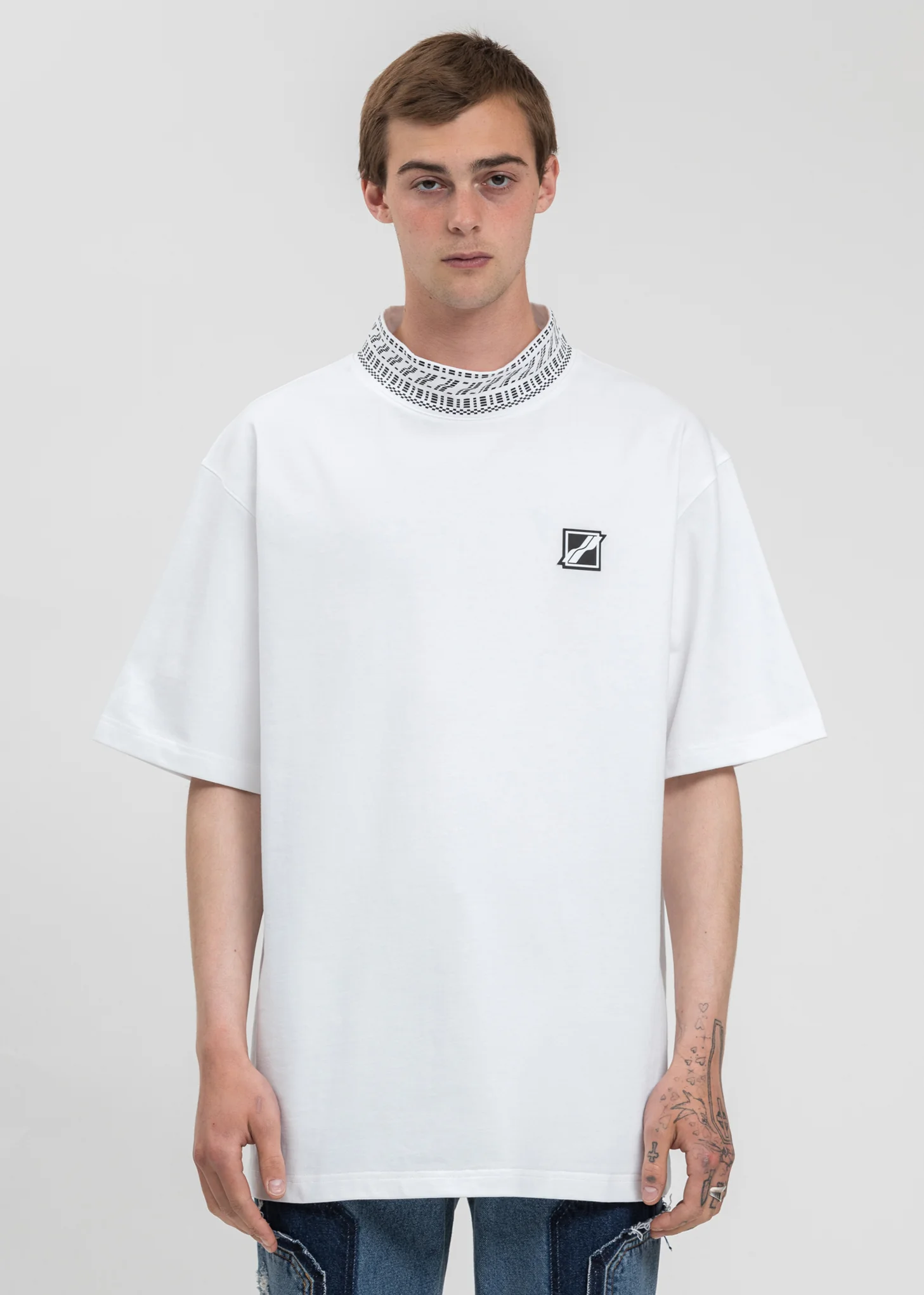 White High Neck Logo 1/2 T-Shirt - Image 6