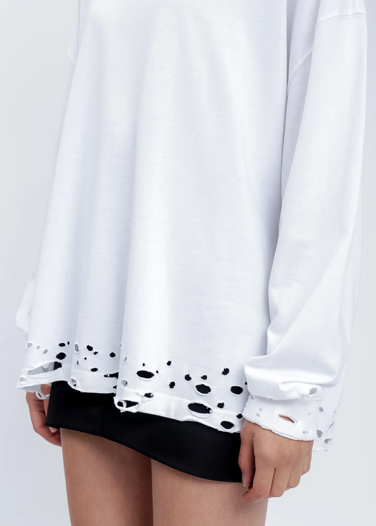 White High Neck WD Stamp Logo Long Sleeves - Image 5
