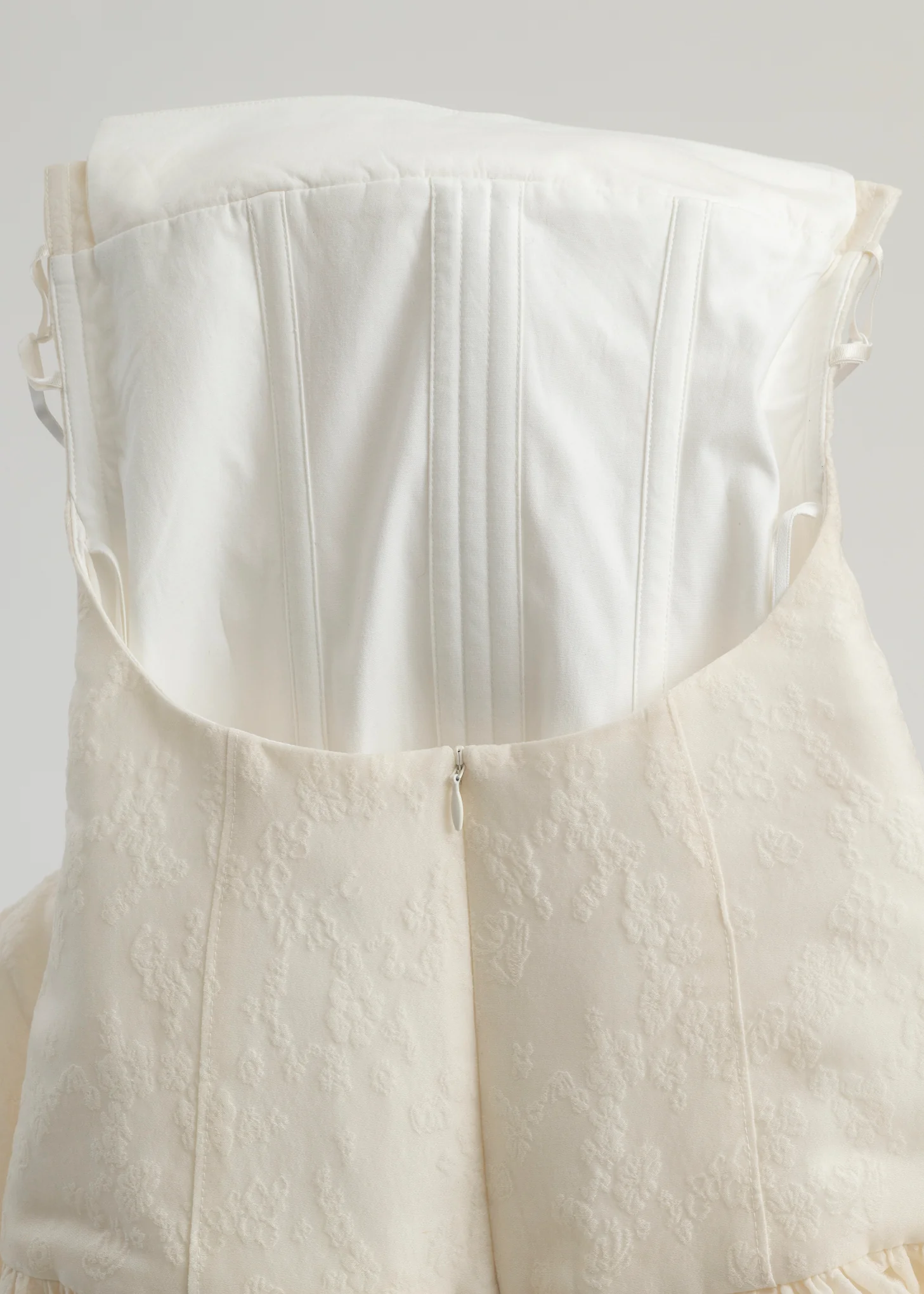 White Irregular Hem Sheath Dress - Image 6