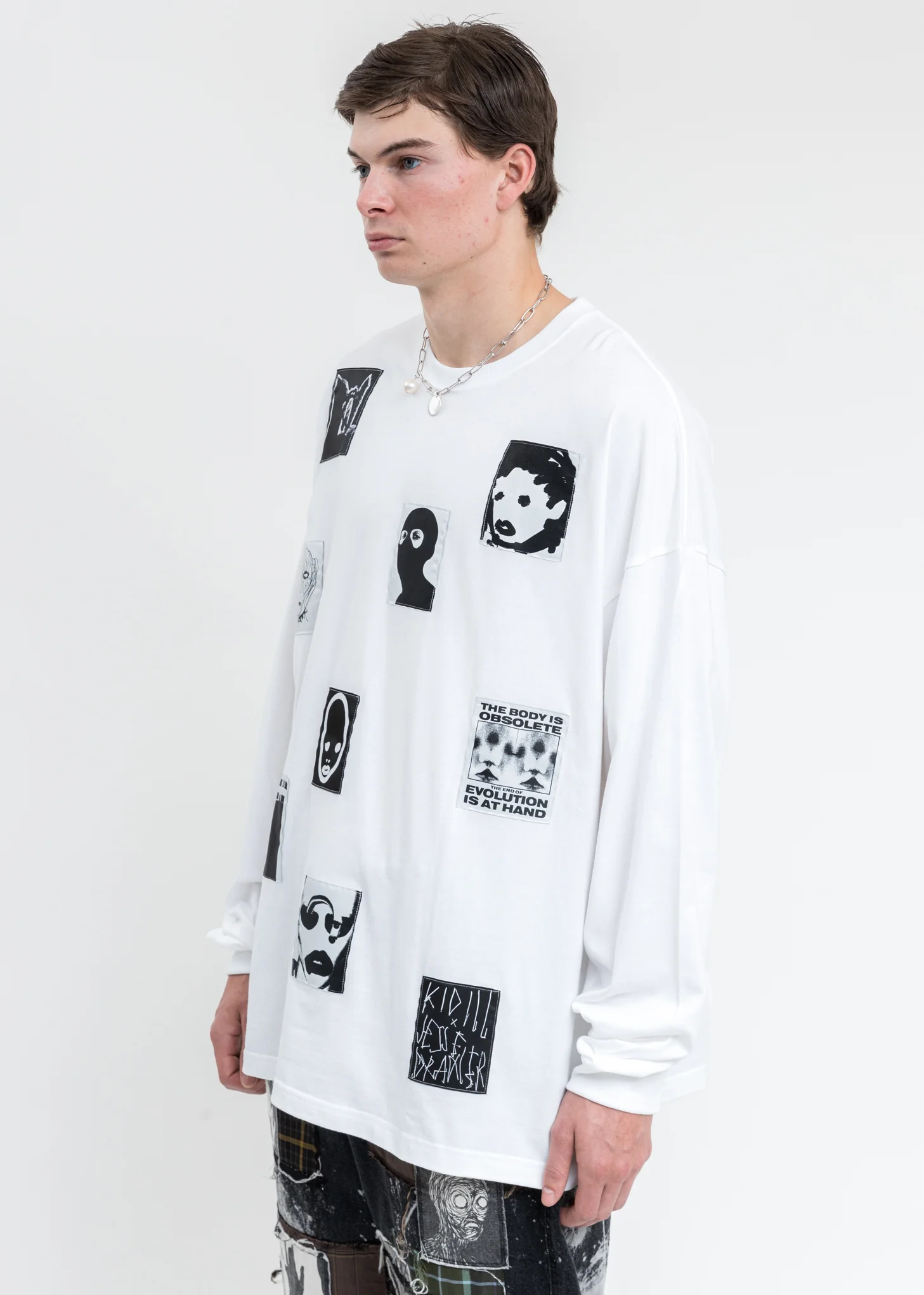 White Jesse Patch Long Sleeves T-Shirt - Image 3