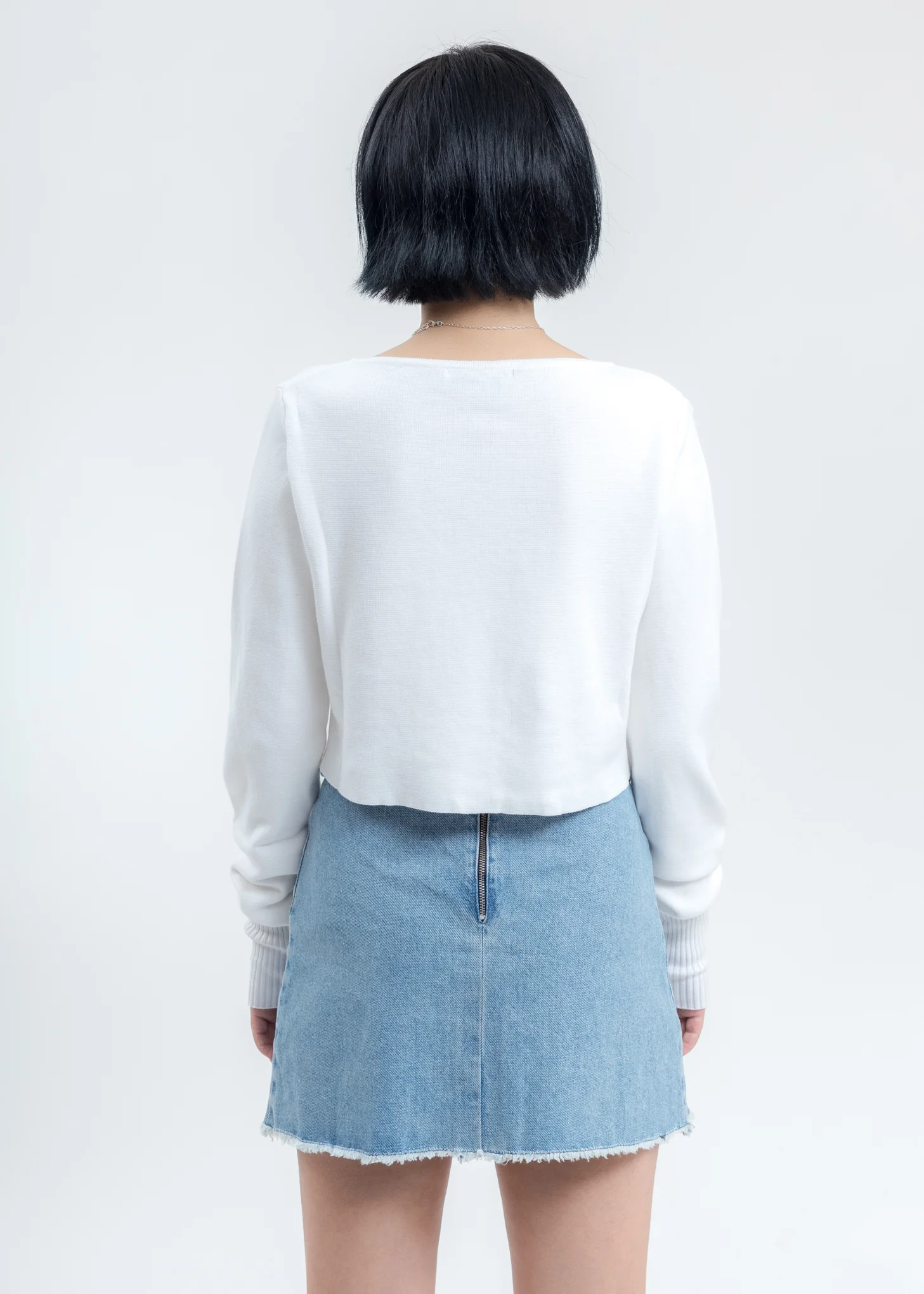White Knit Cropped Cardigan - Image 4