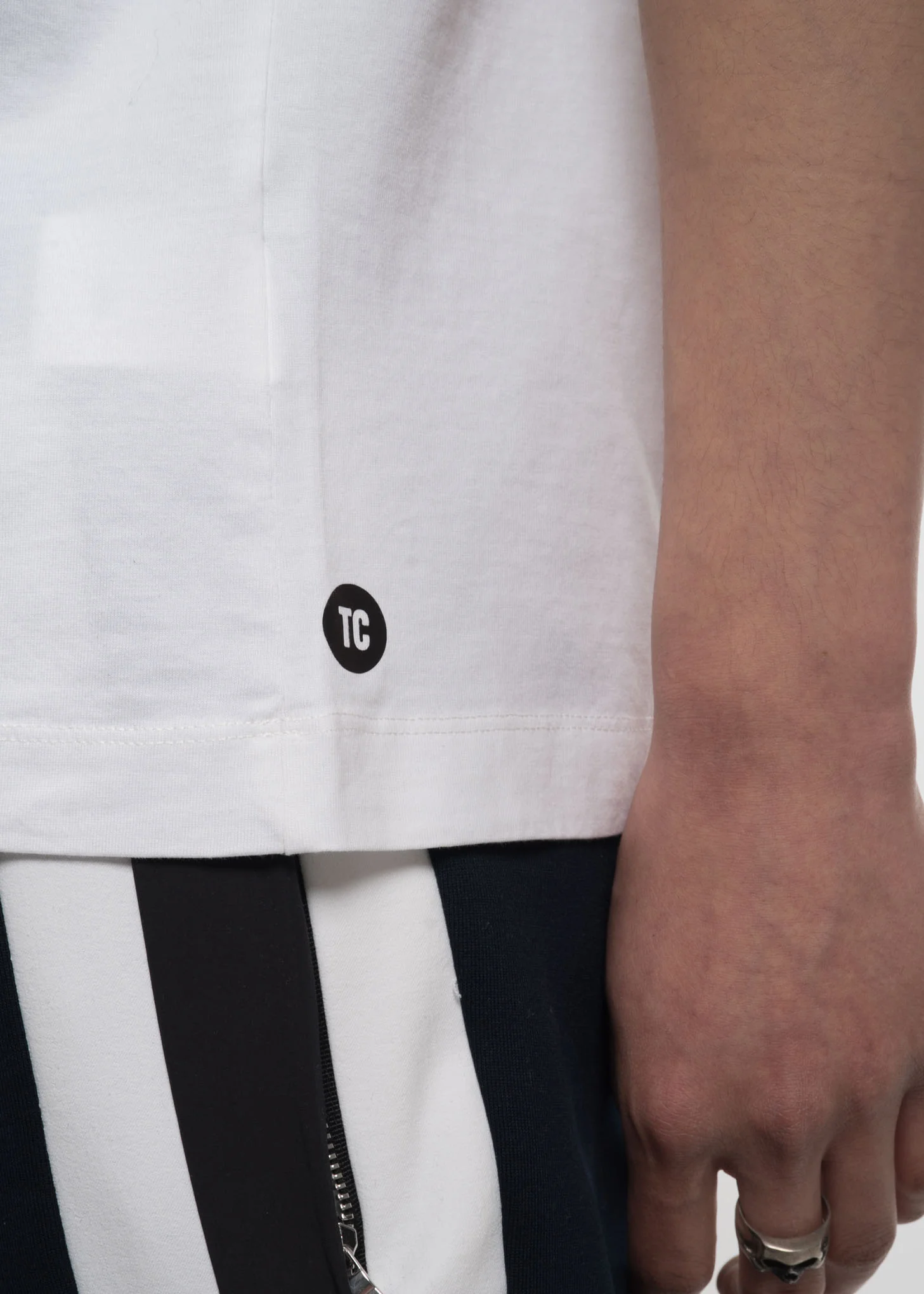 White Knives T-Shirt - Image 5