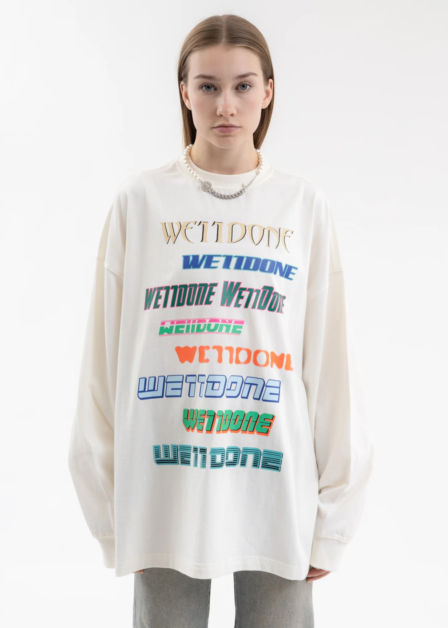 WHITE MULTI LOGO LONG-SLEEVED T-SHIRT