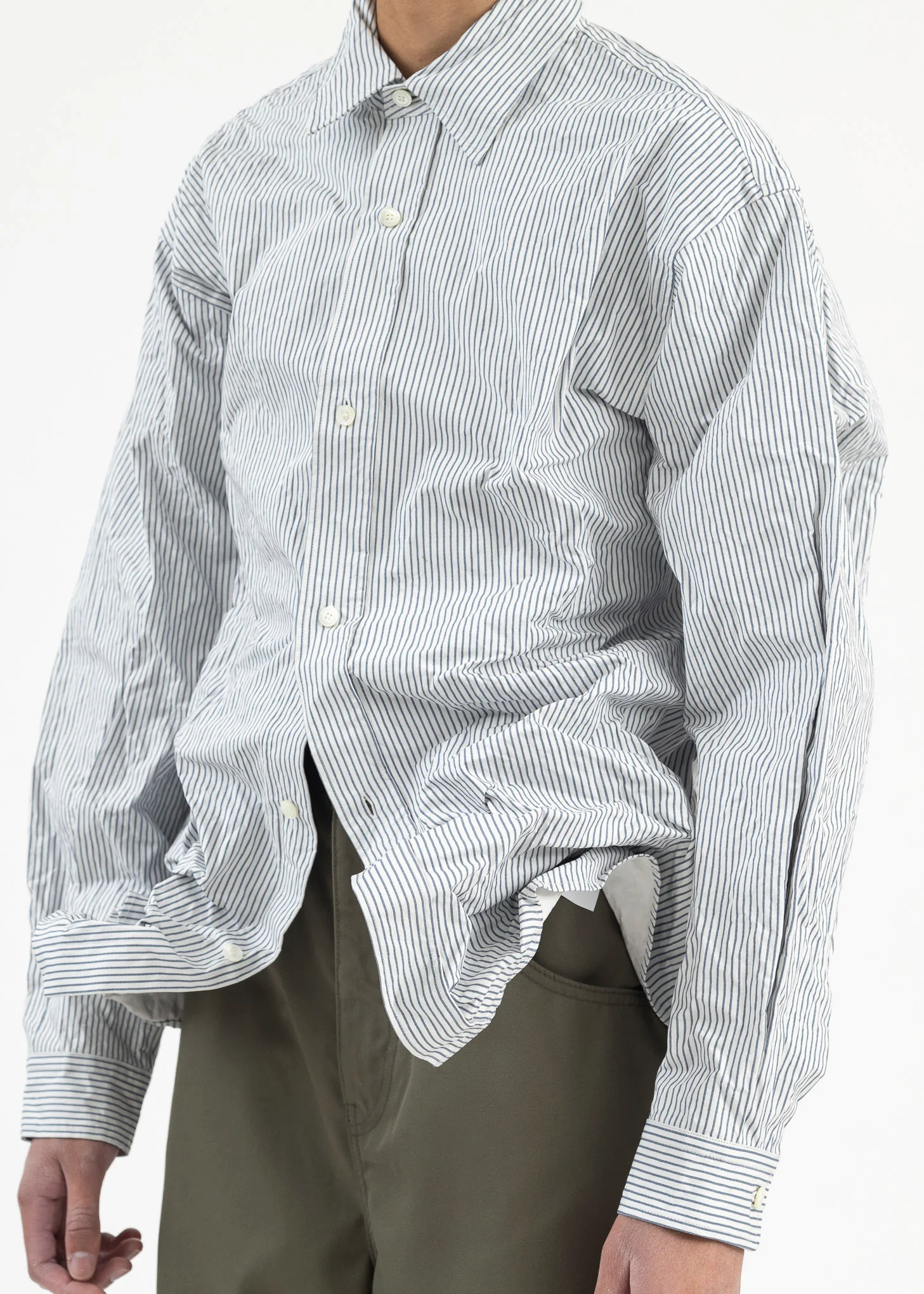 White & Navy Pinstripe Crinkled Shirt - Image 4