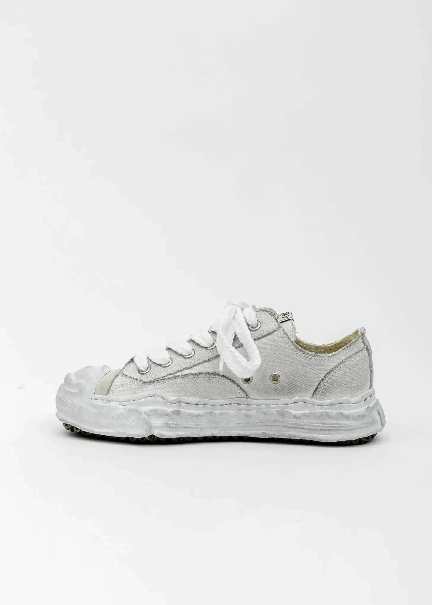 White Original Distressed Effect Sole Canvas Sneaker (HANK) - Image 4