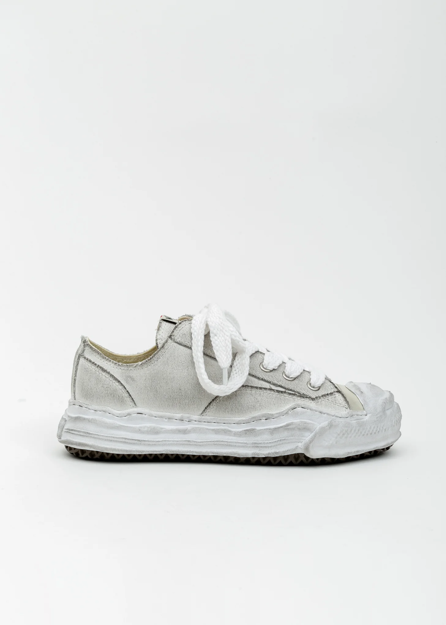 White Original Distressed Effect Sole Canvas Sneaker (HANK) - Image 5