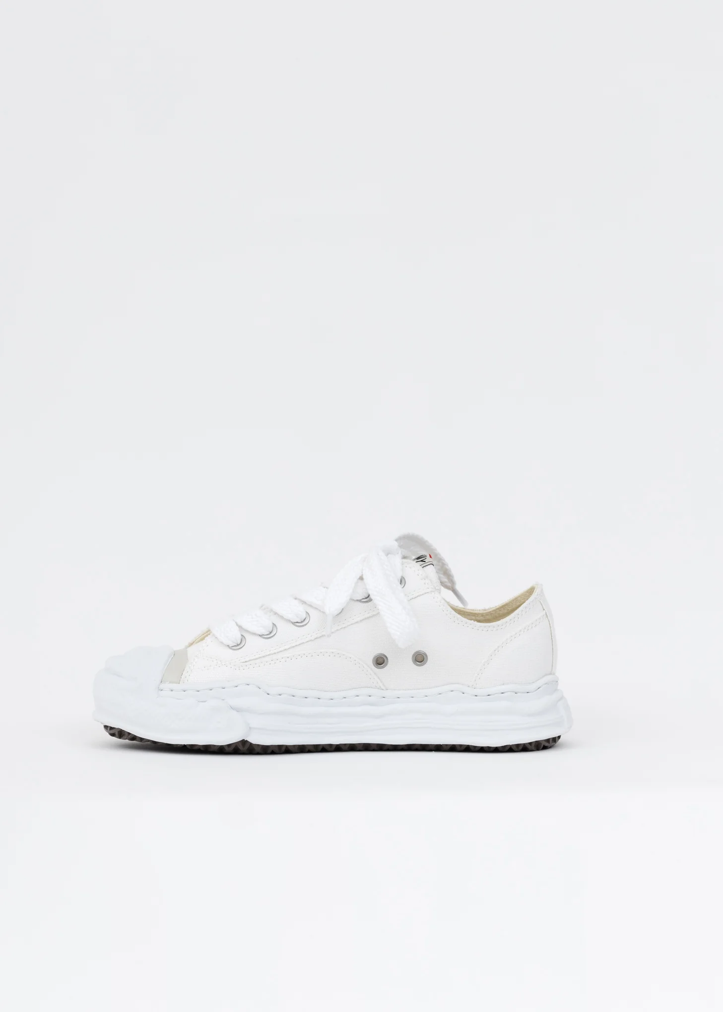 White Original Sole Toe Cap Canvas Lowcut Sneaker - Image 4
