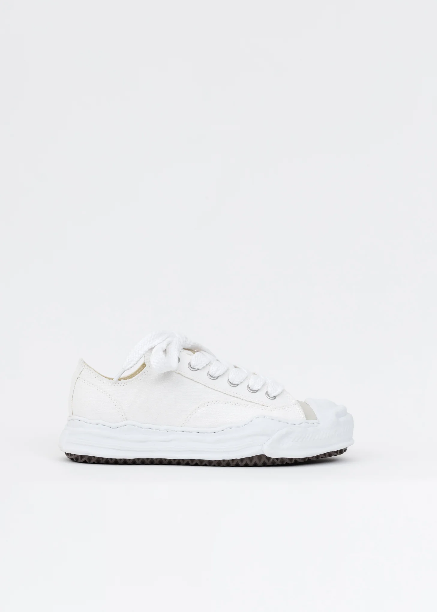 White Original Sole Toe Cap Canvas Lowcut Sneaker - Image 5
