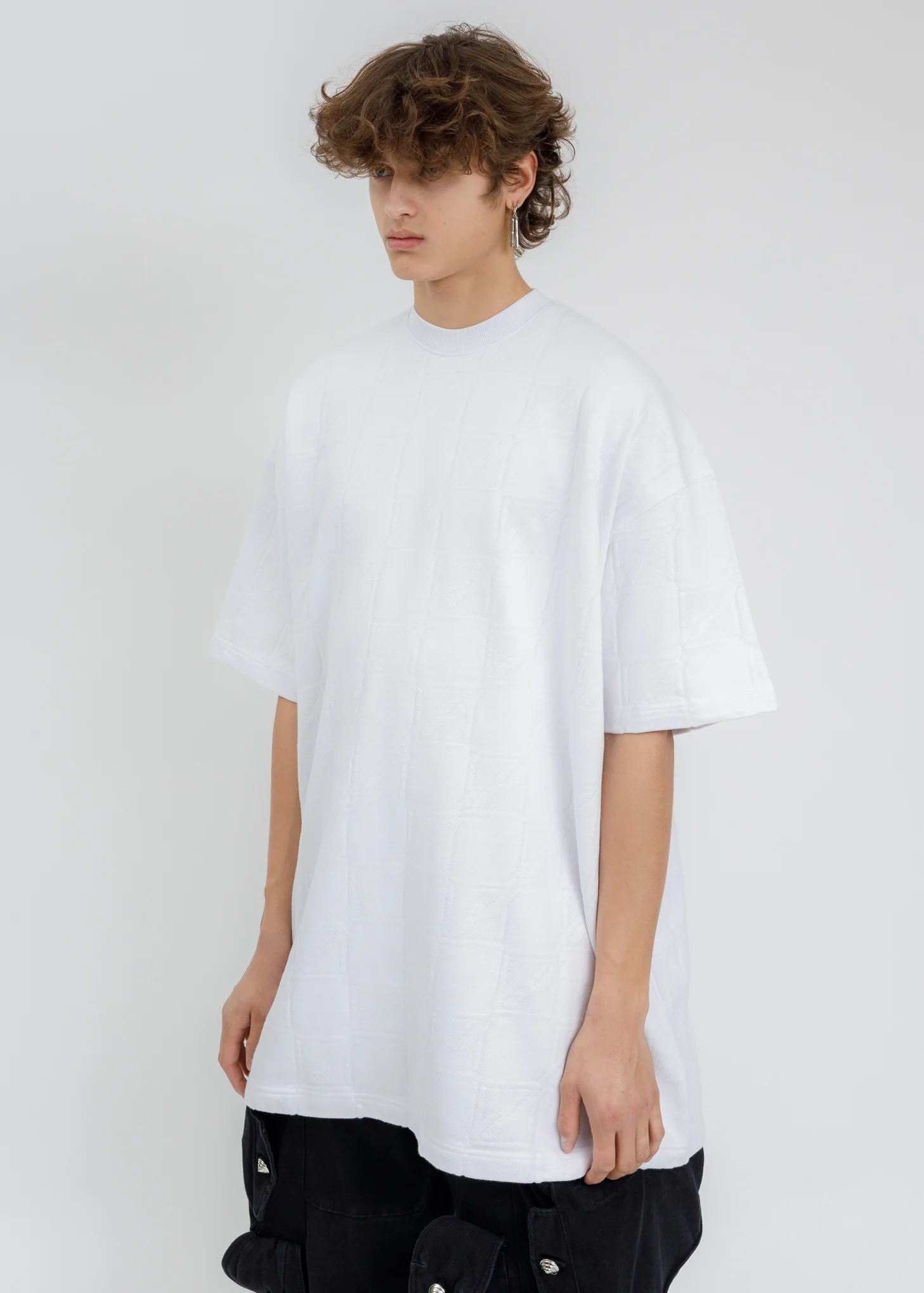 White Oversized All Over Jacquard Zurry T-Shirt - Image 3