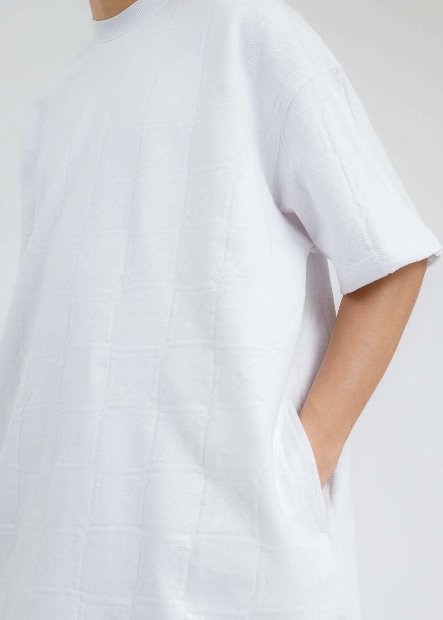 White Oversized All Over Jacquard Zurry T-Shirt - Image 5