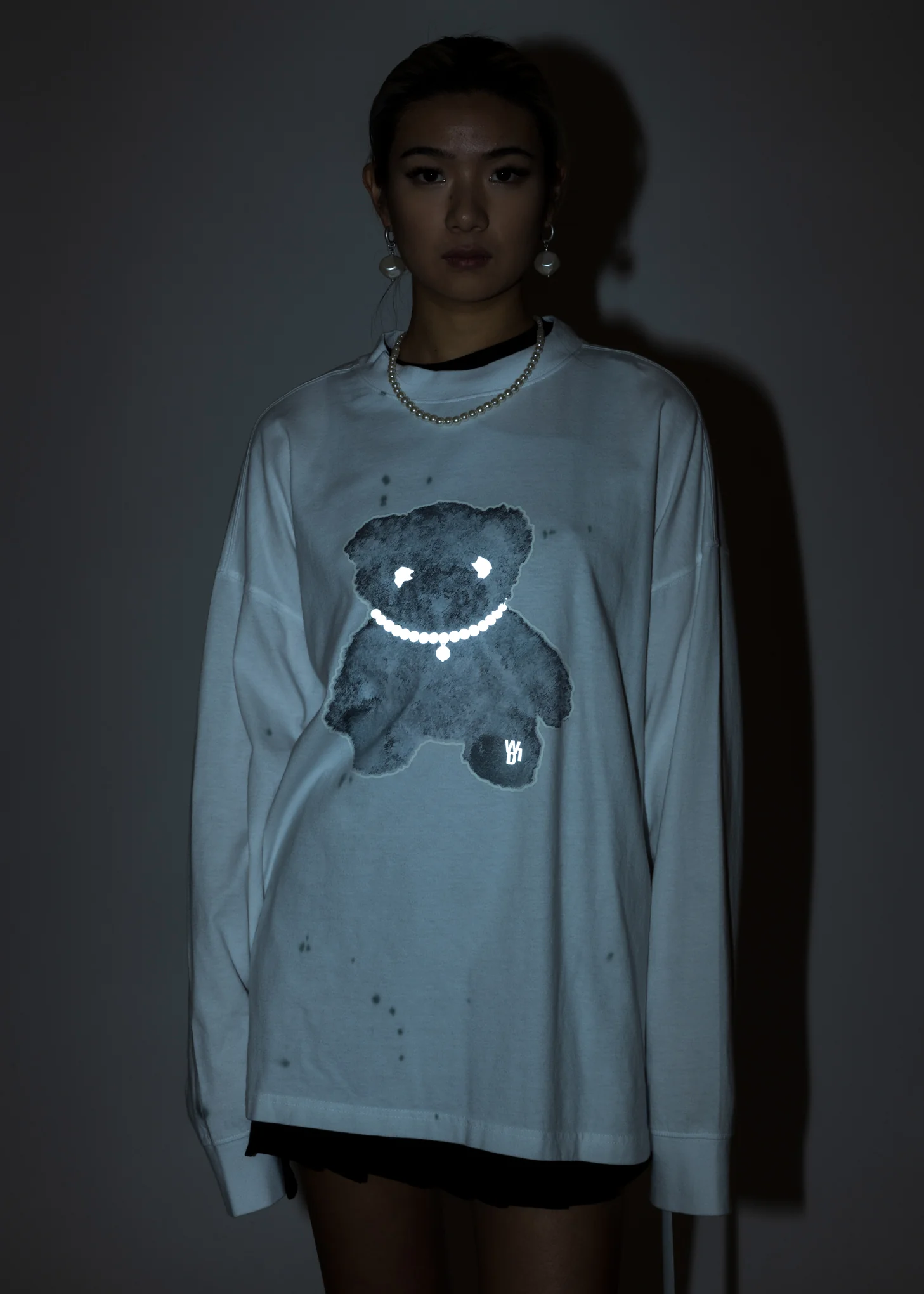 White Pearl Necklace Teddy Long Sleeve (Reflect) - Image 2