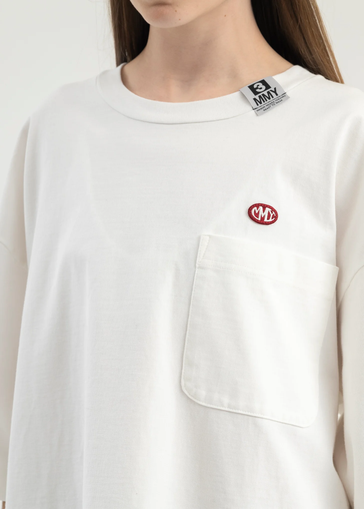 WHITE POCKET TEE - Image 4