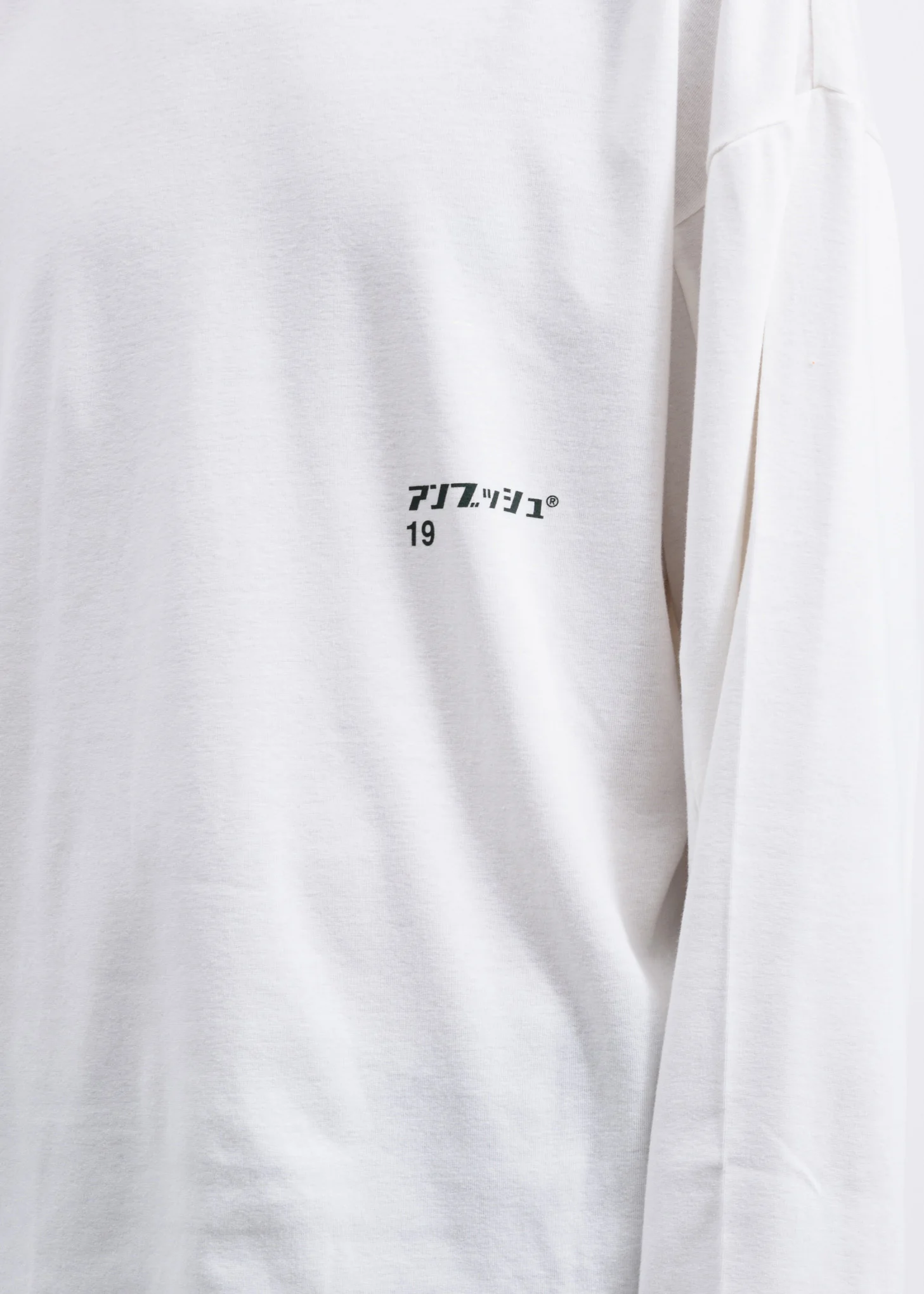 White Print Turtleneck Long Sleeves - Image 3