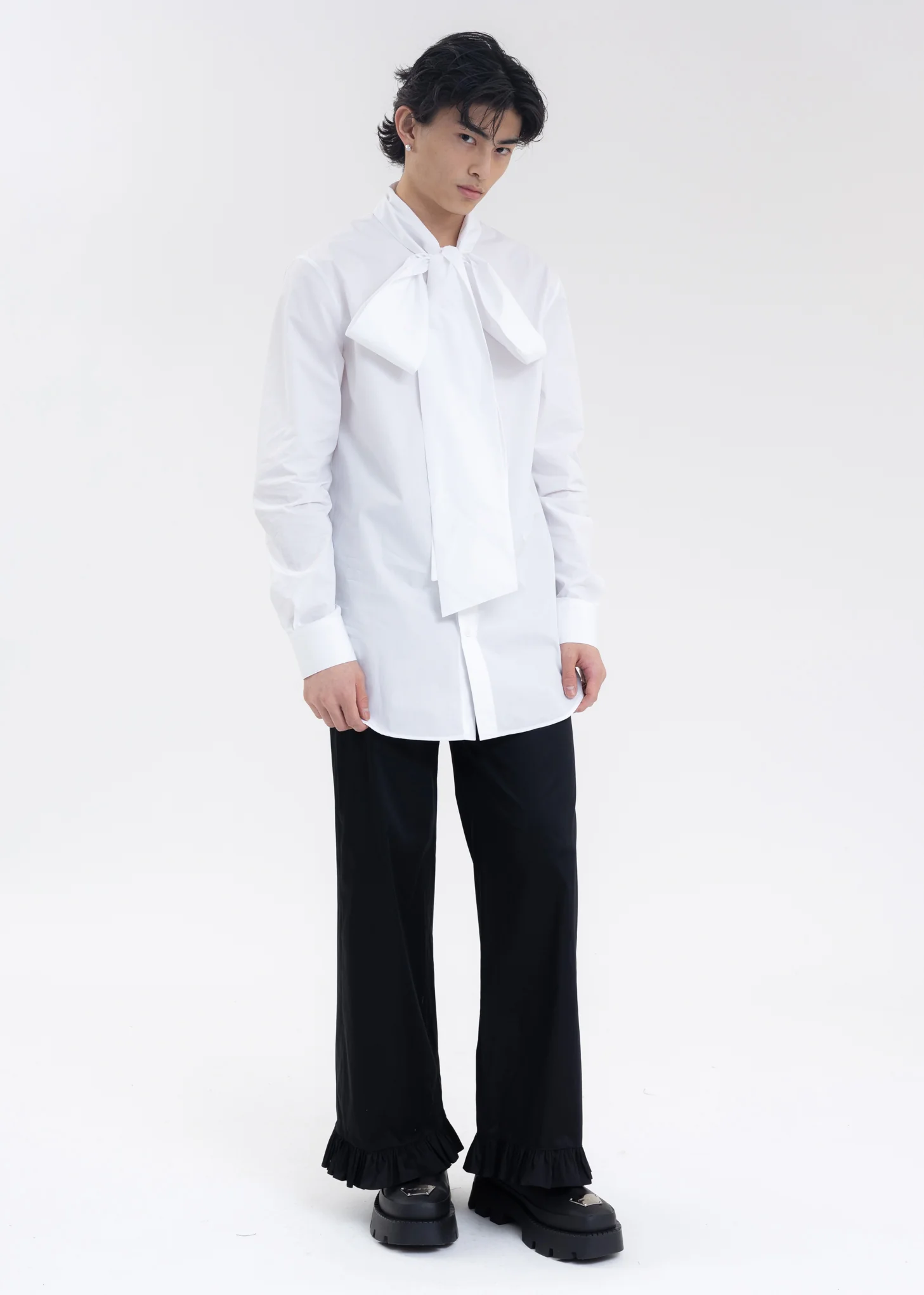 WHITE RIBBON COLLAR SHIRT - Image 6