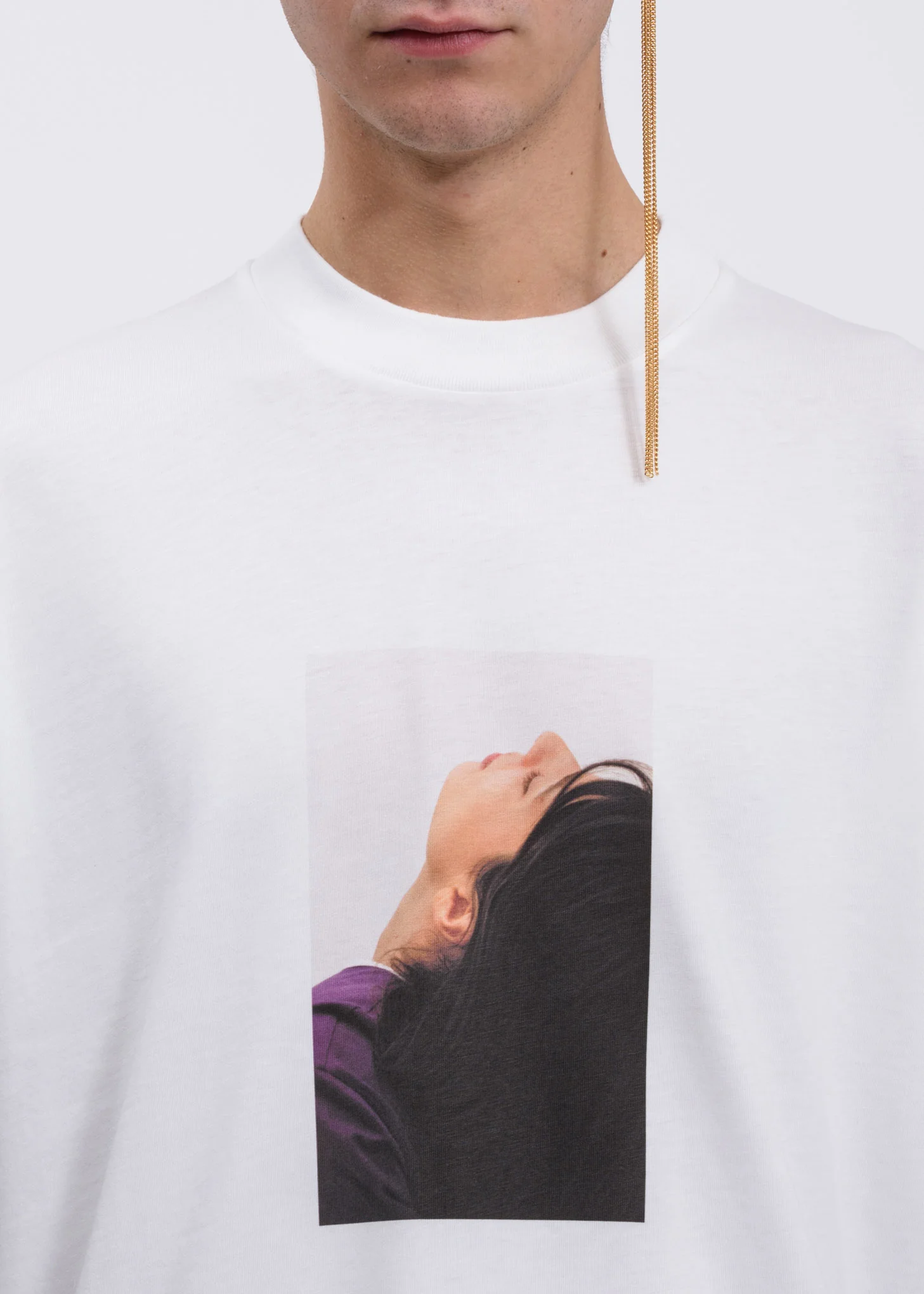 White Robertas Back Print T-shirt - Image 3