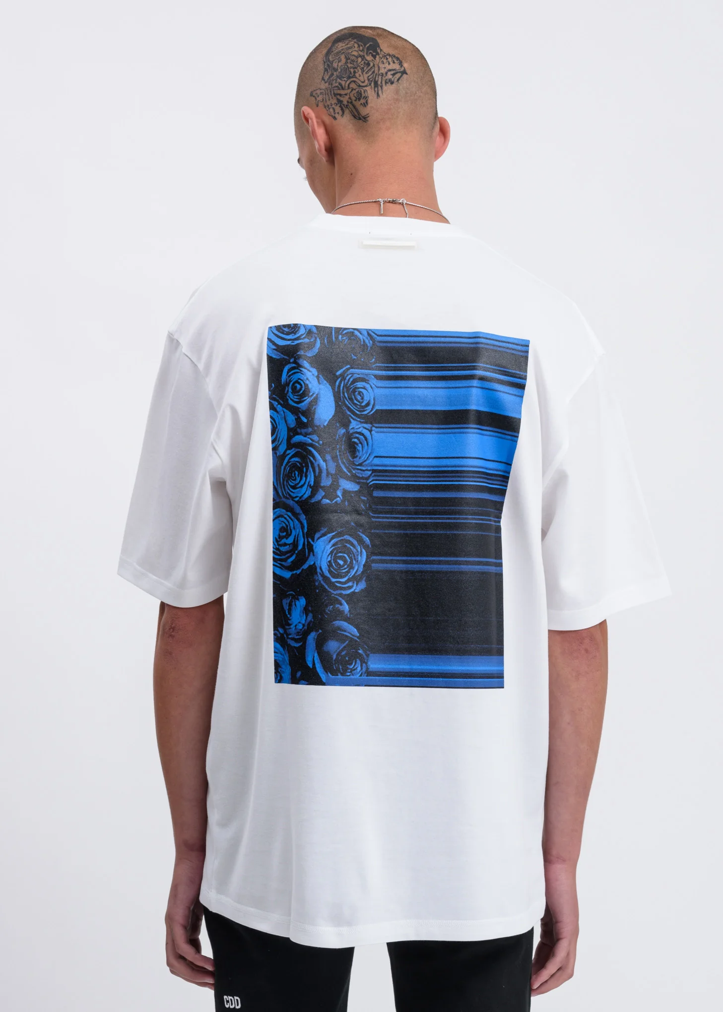 White Rose Print T-shirt - Image 2