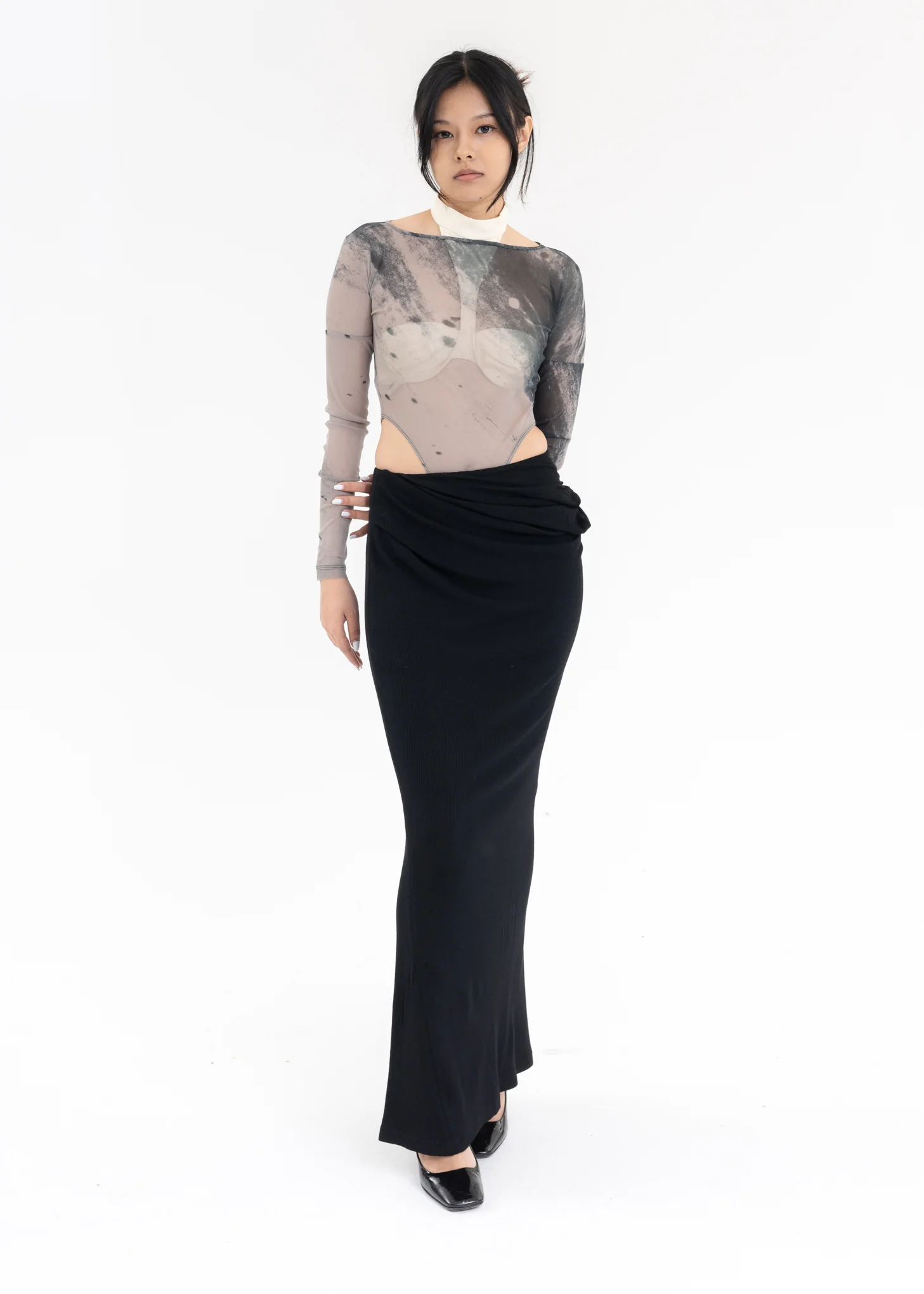 White Round Neck Velvet Bra Top - Image 8