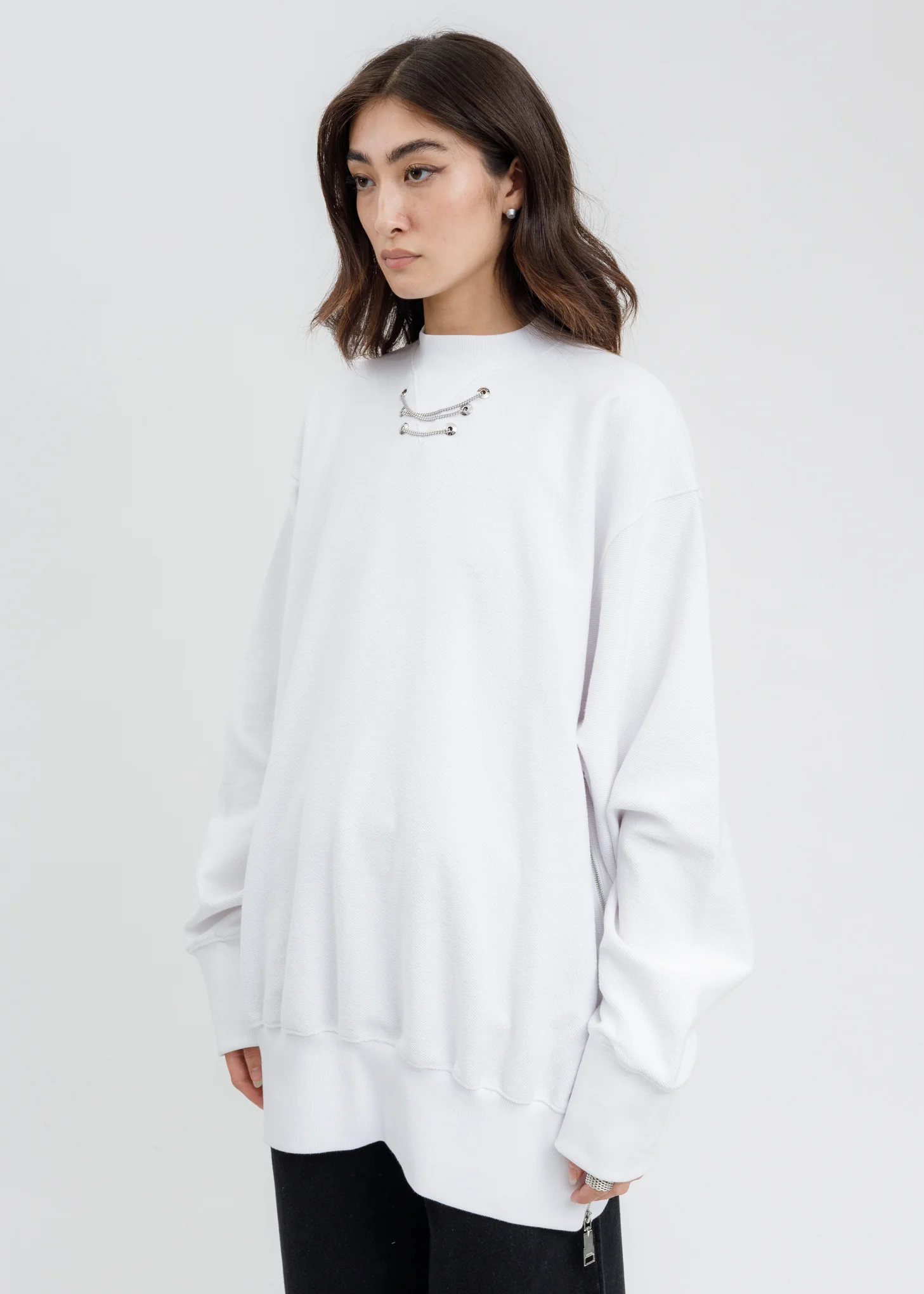 White Side Zip UP Necklace Sweatshirt - Image 3