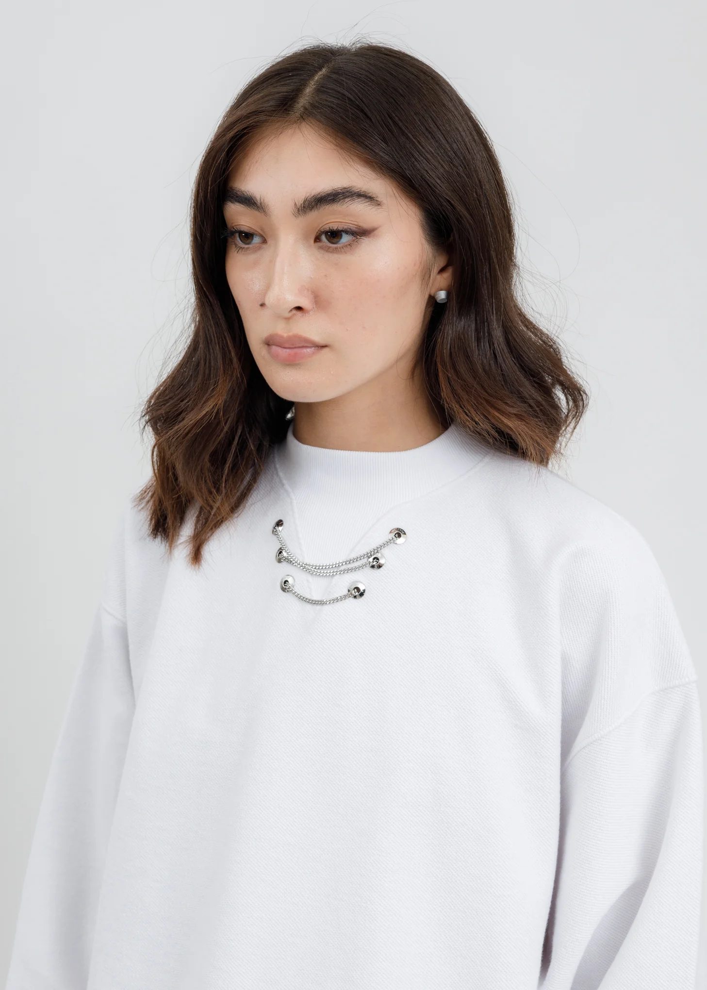 White Side Zip UP Necklace Sweatshirt - Image 5