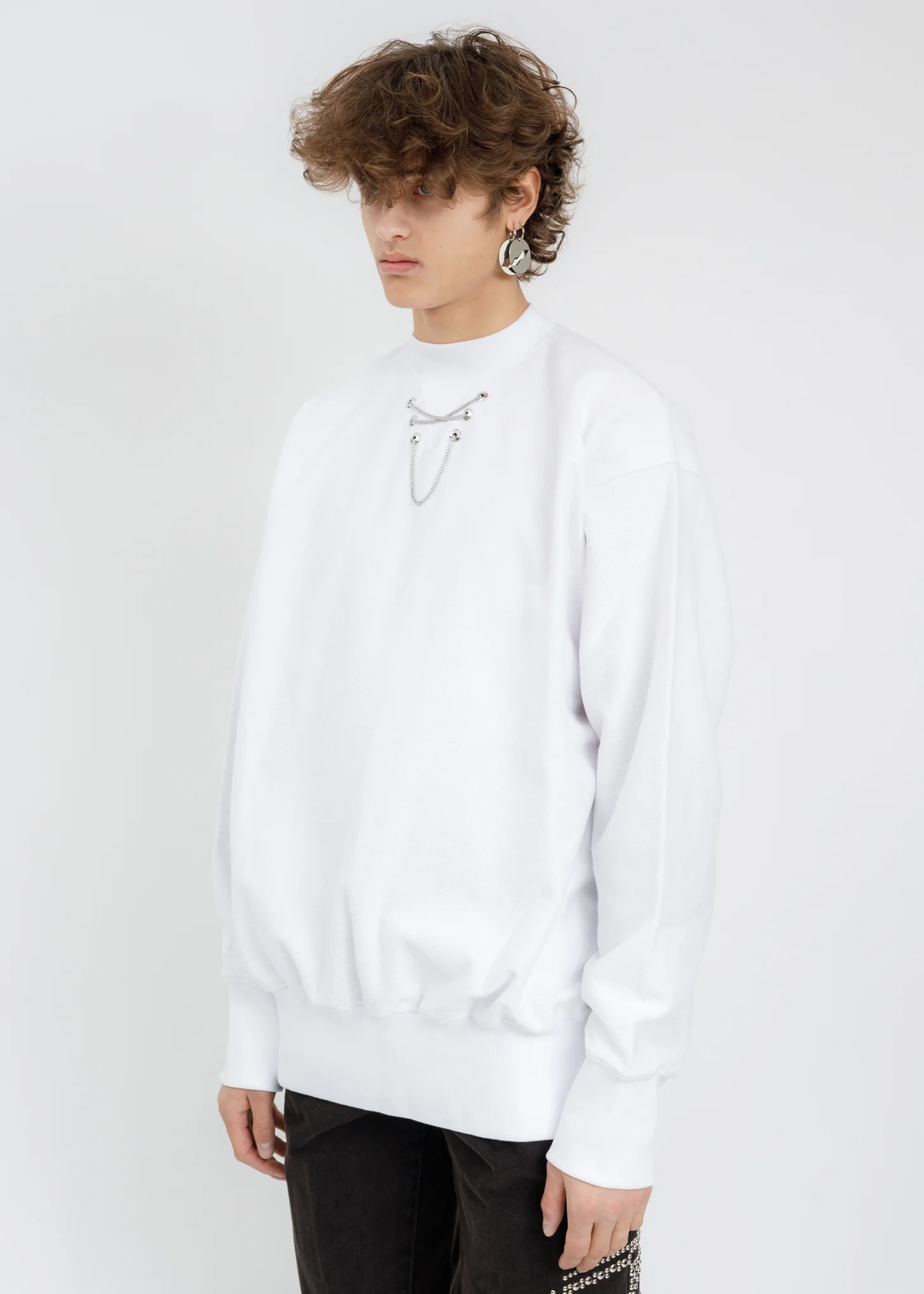 White Side Zip UP Necklace Sweatshirt - Image 3